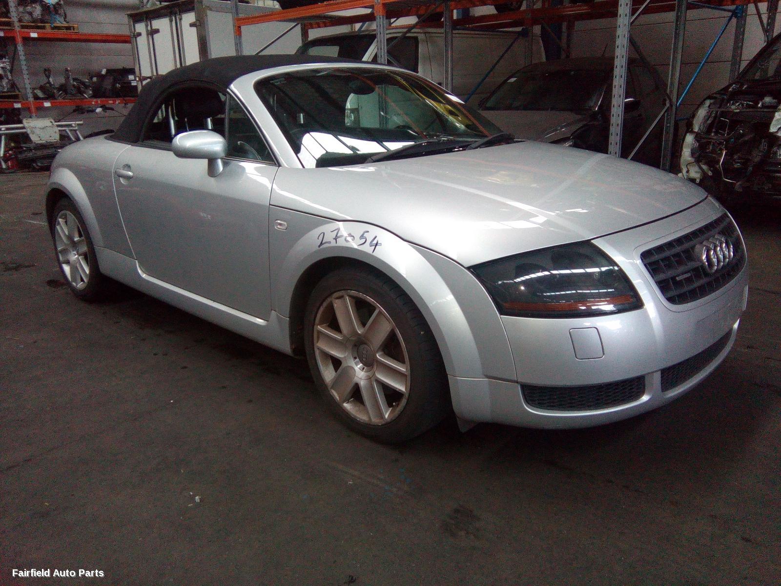 2003 Audi Tt Left Guard