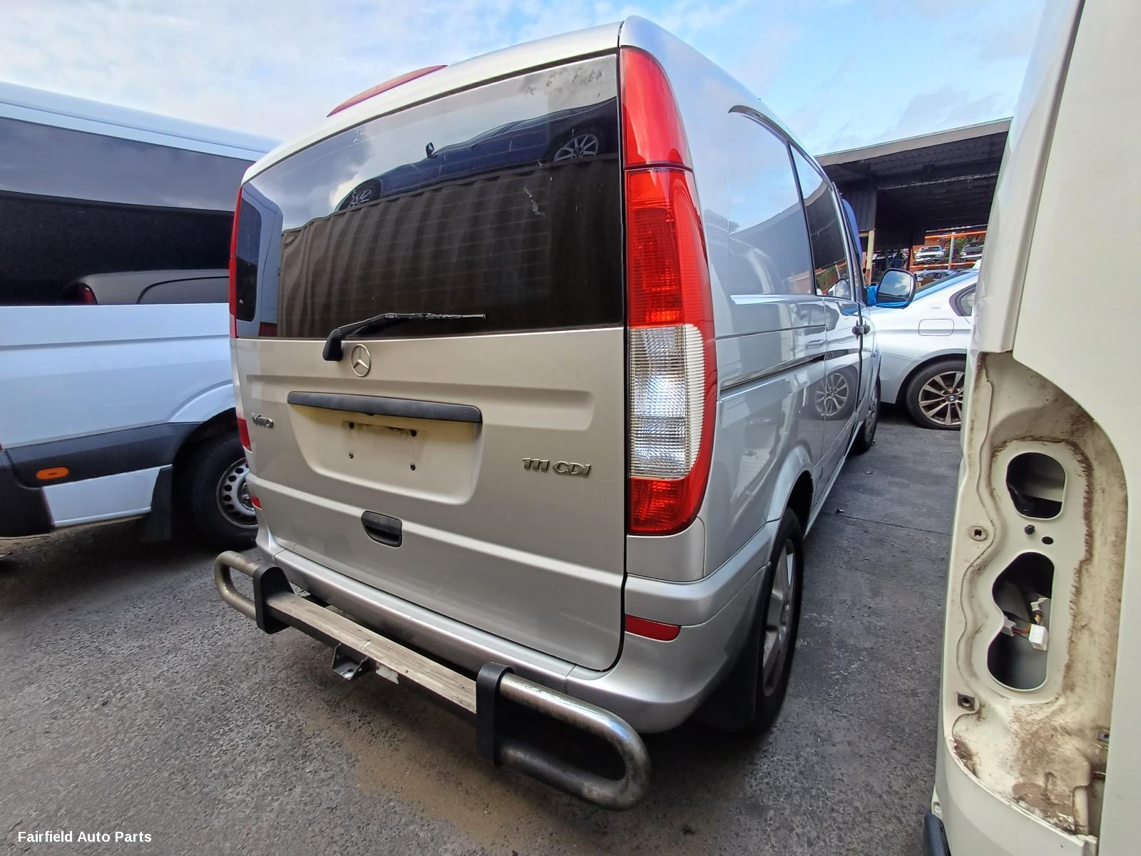 2009 Mercedes Vito Radiator Support