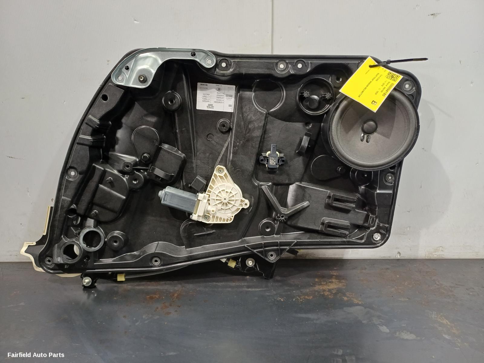 2013-2019 Mercedes Cla Class Right Front Window Reg Motor