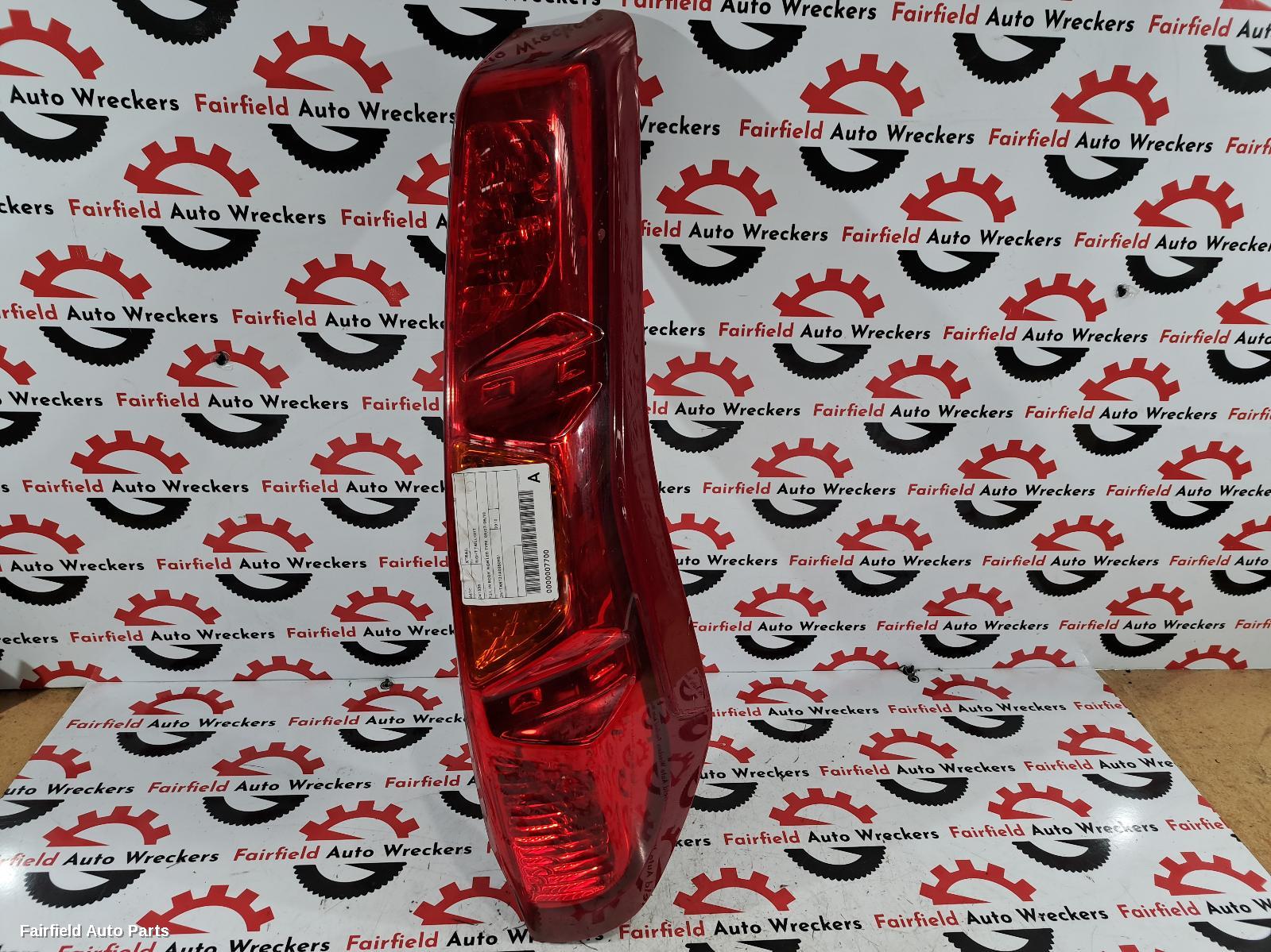 2010 Nissan Xtrail Right Taillight