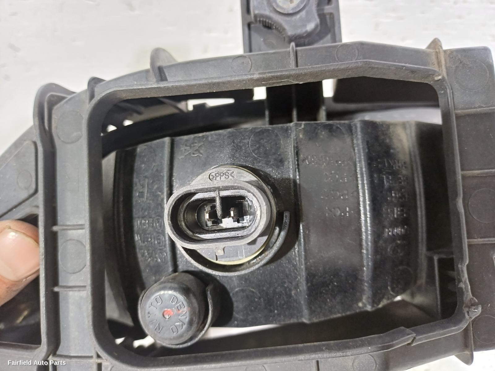 2007-2015 Hyundai Iload/imax Right Indicator Fog Side