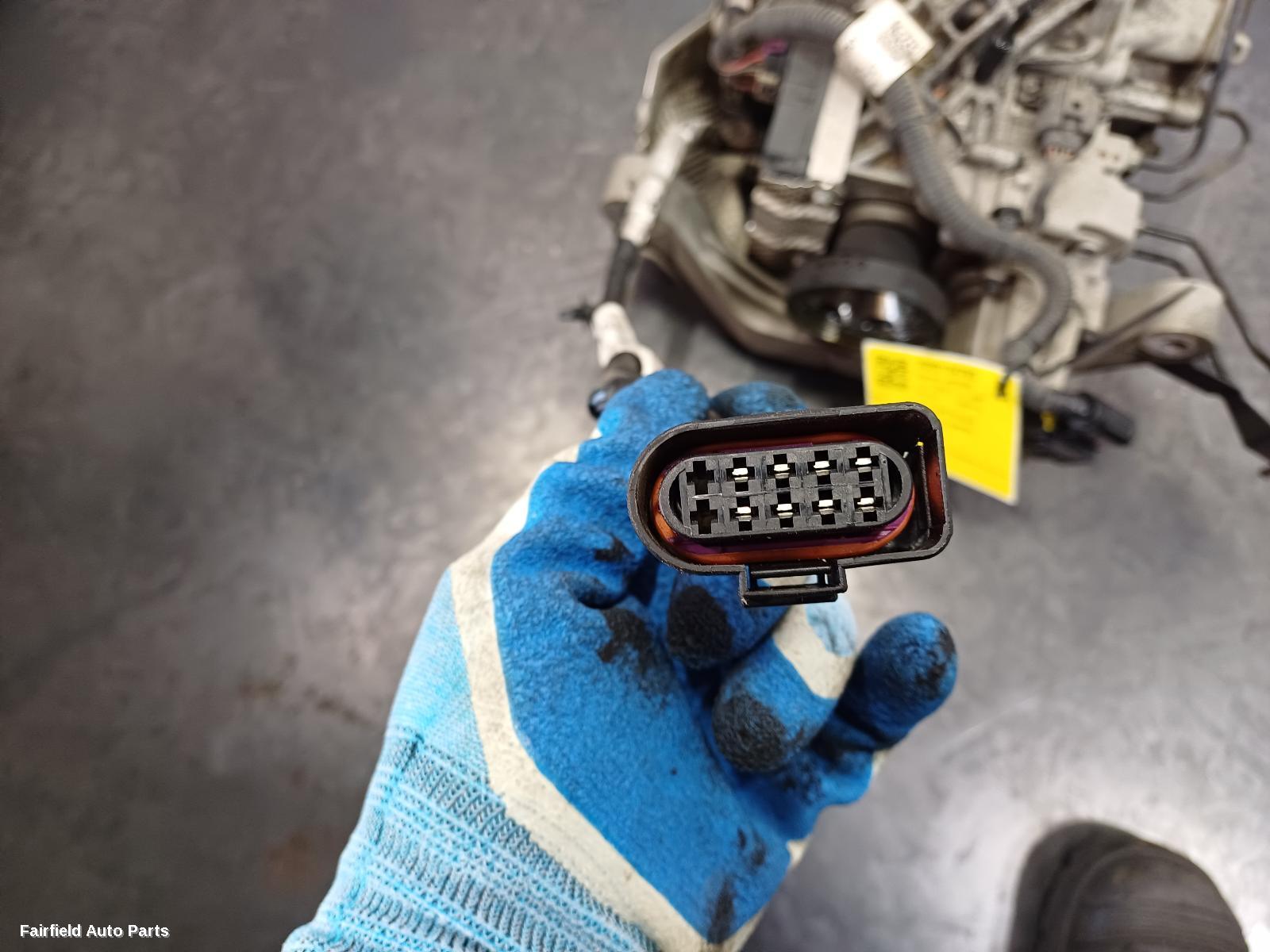 2015-2019 Land Rover Rangerover Evoque Differential Centre