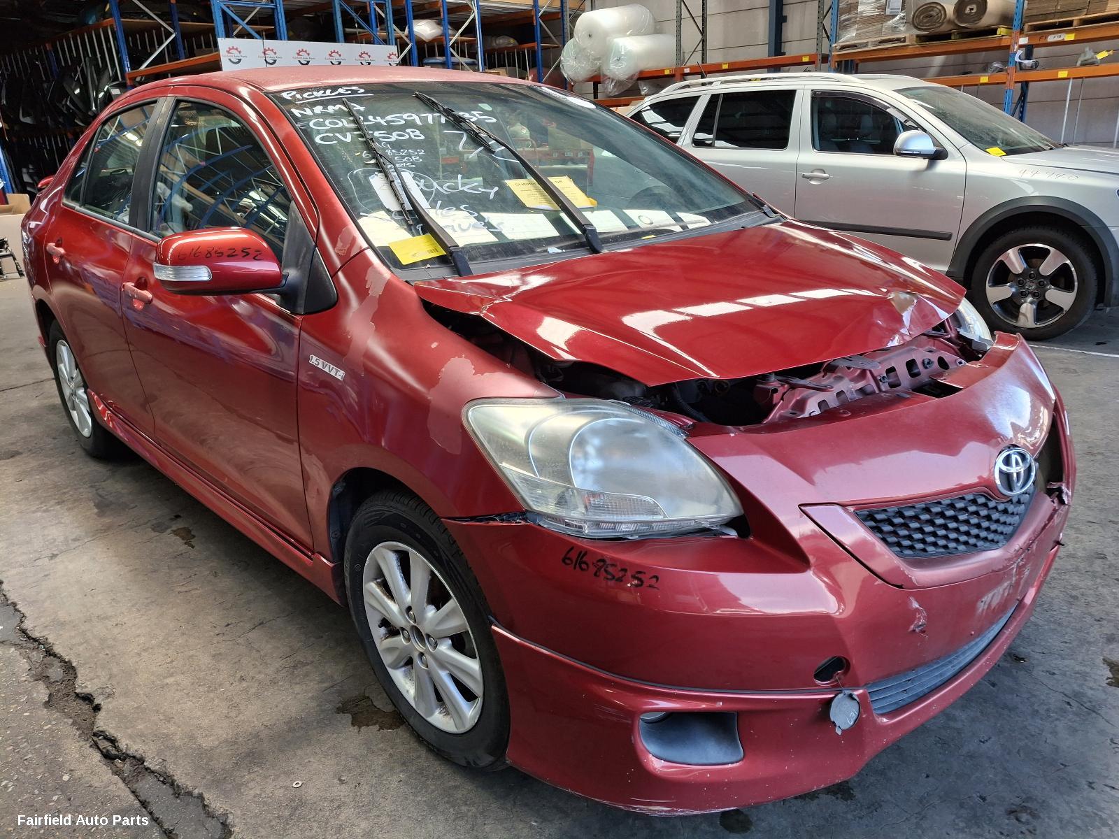 2005-2016 Toyota Yaris Glove Box