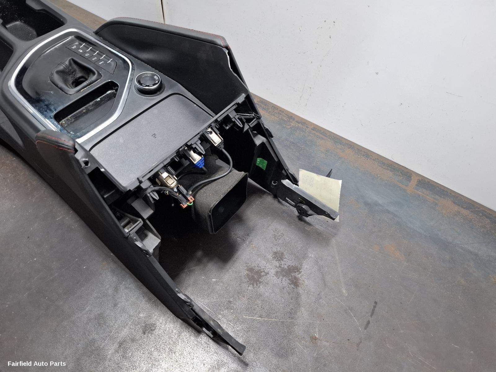 2021-2025 Ldv T60 Console