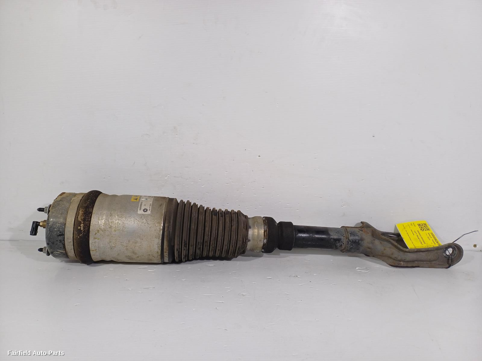 2013-2016 Jeep Grandcherokee Left Front Strut