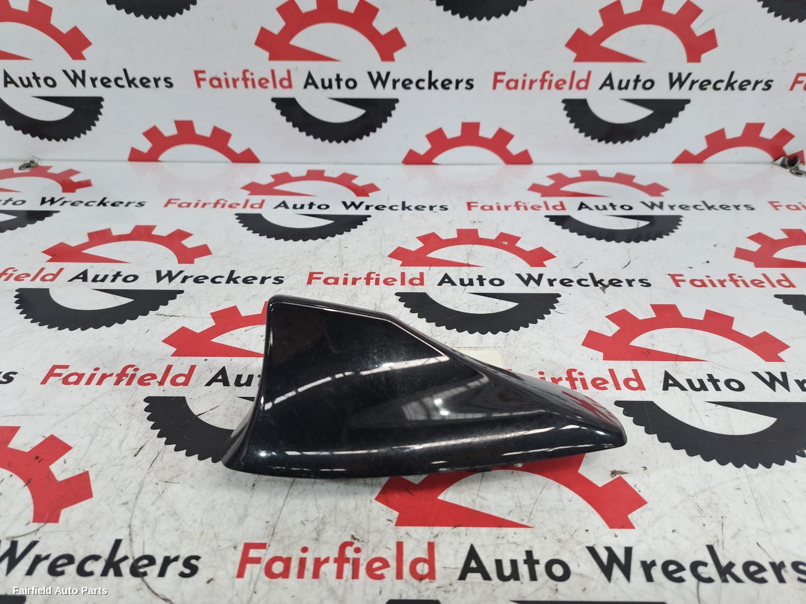 2013 Jaguar Xf Antenna