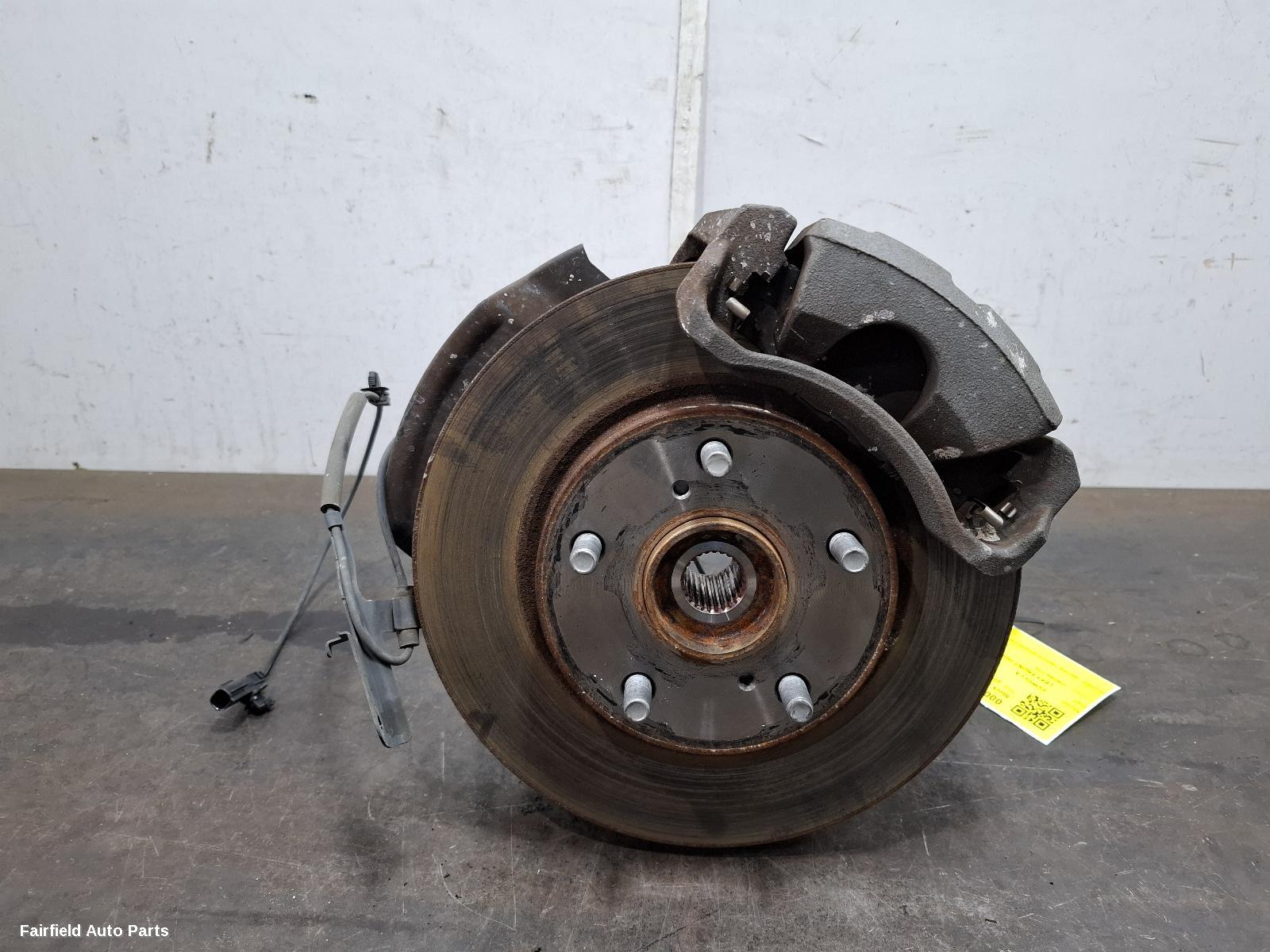 2015 Toyota Corolla Left Front Hub Assembly