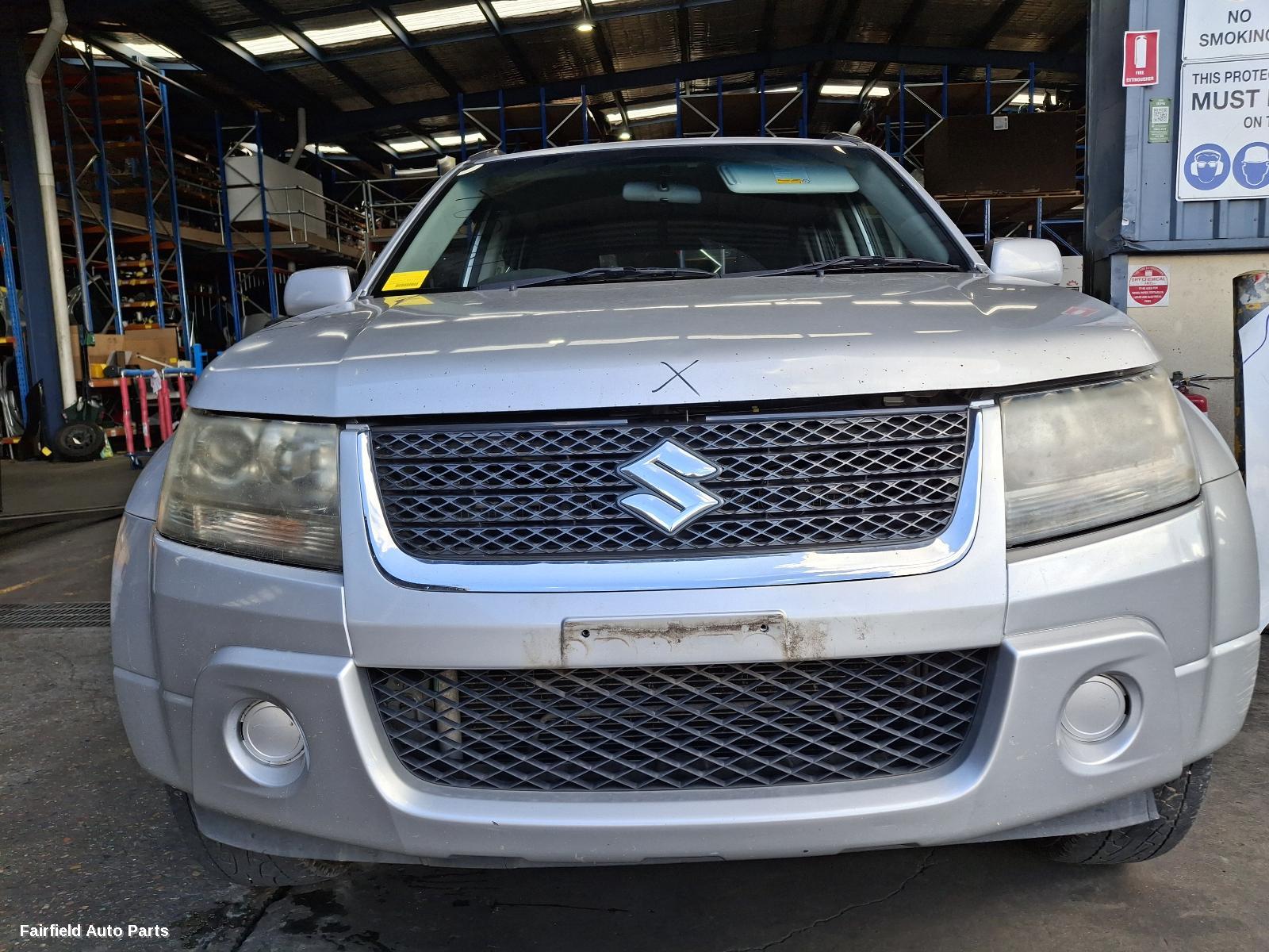 2010 Suzuki Vitara Left Taillight