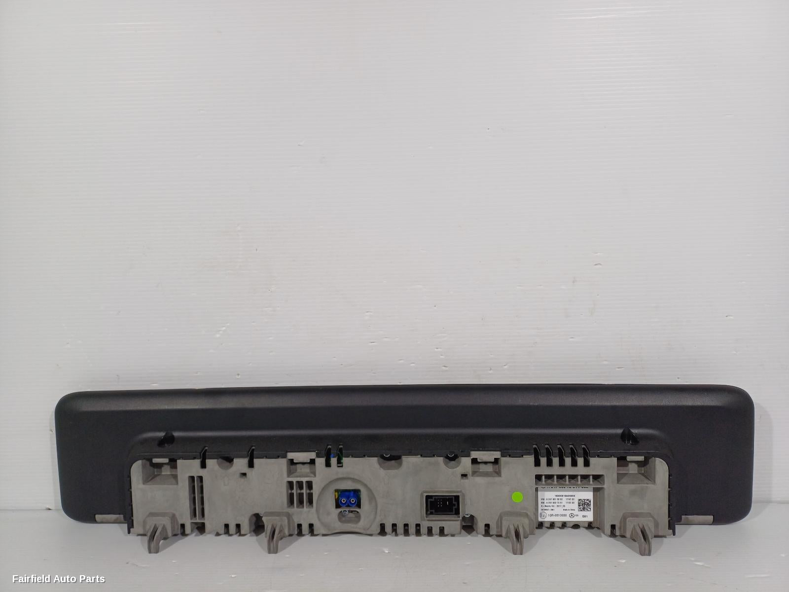 2018-2023 Mercedes A Class Radio Cd Dvd Sat Tv