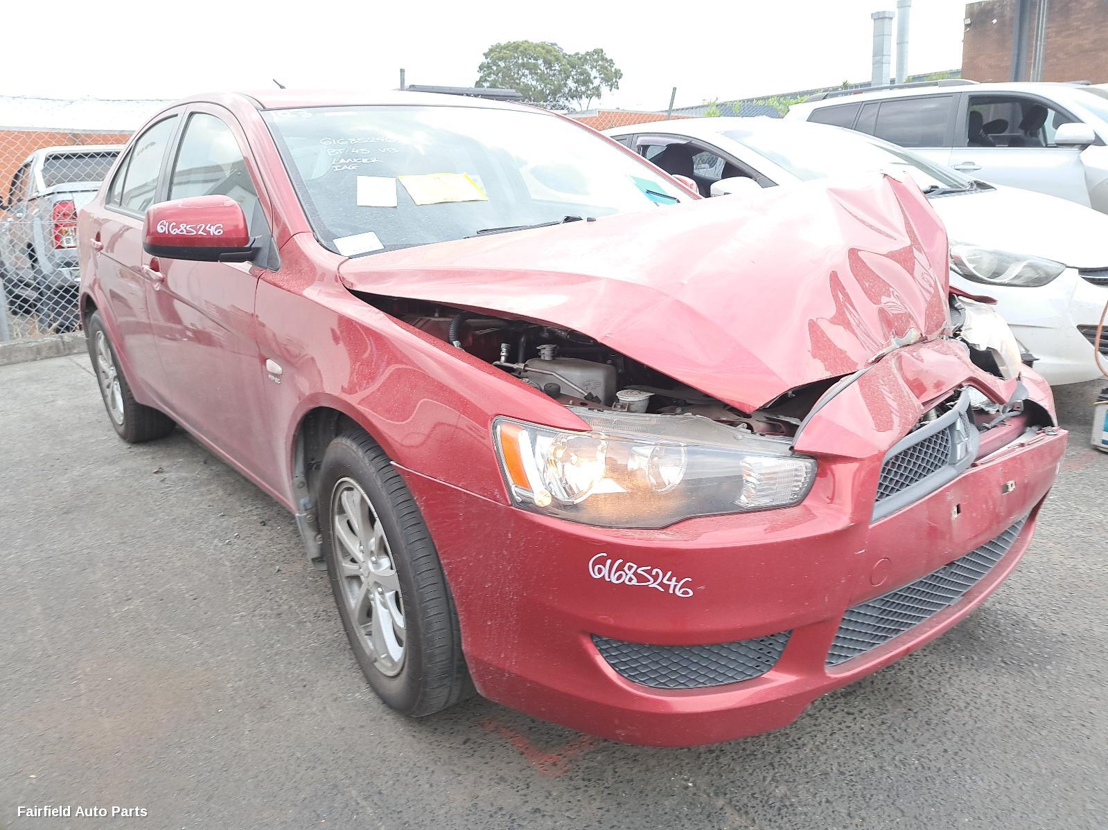 2012 Mitsubishi Lancer Right Front Hub Assembly