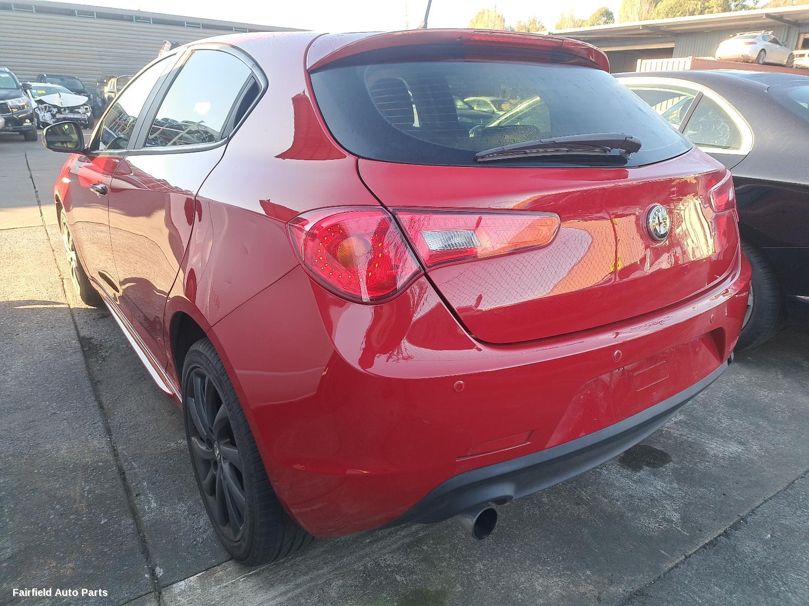 2013 Alfa Romeo Giulietta Left Door Mirror