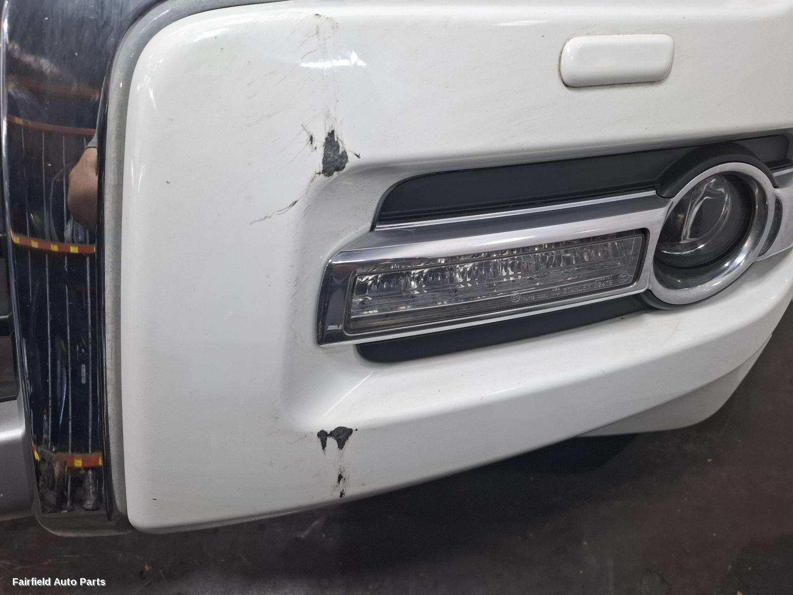 2014-2021 Mitsubishi Pajero Front Bumper
