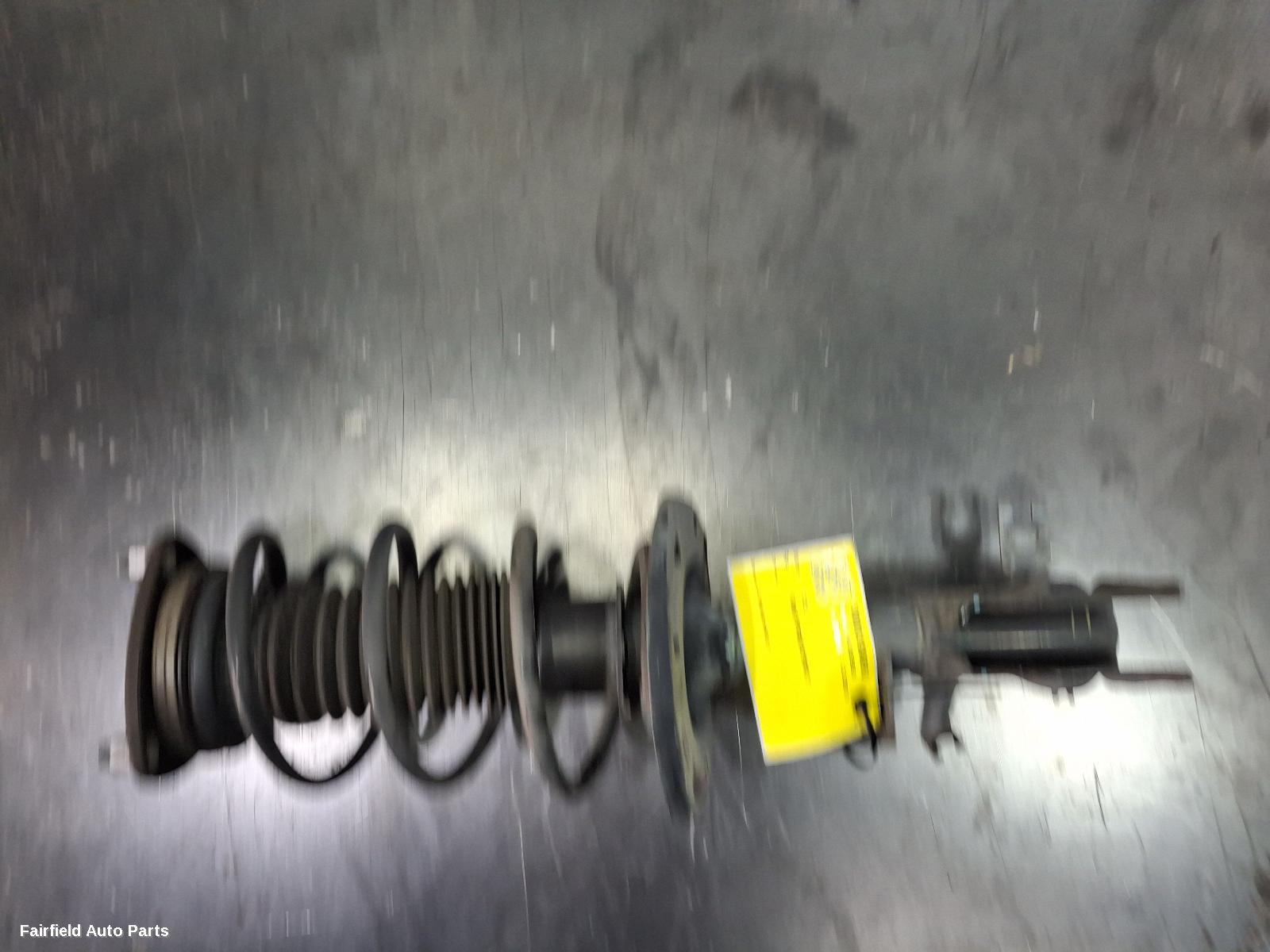 2015-2017 Mazda Cx3 Right Front Strut
