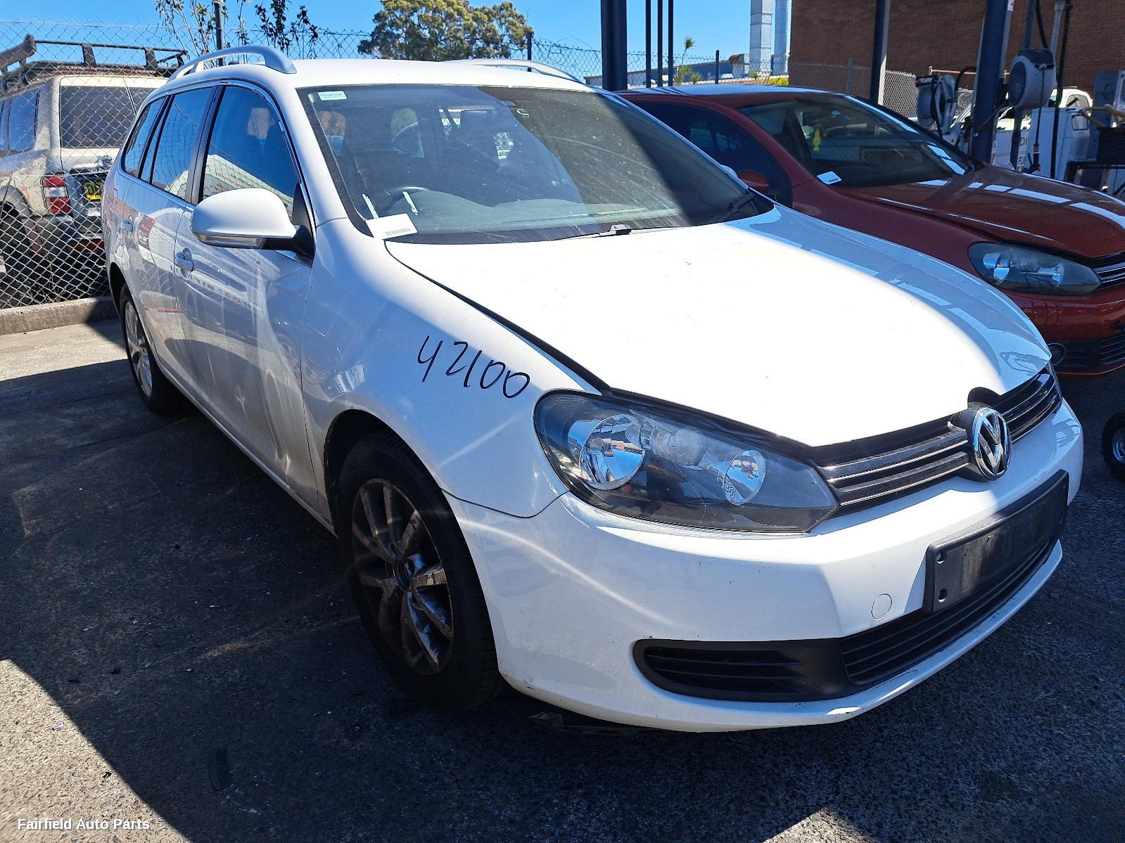 2012 Volkswagen Golf Right Door Mirror
