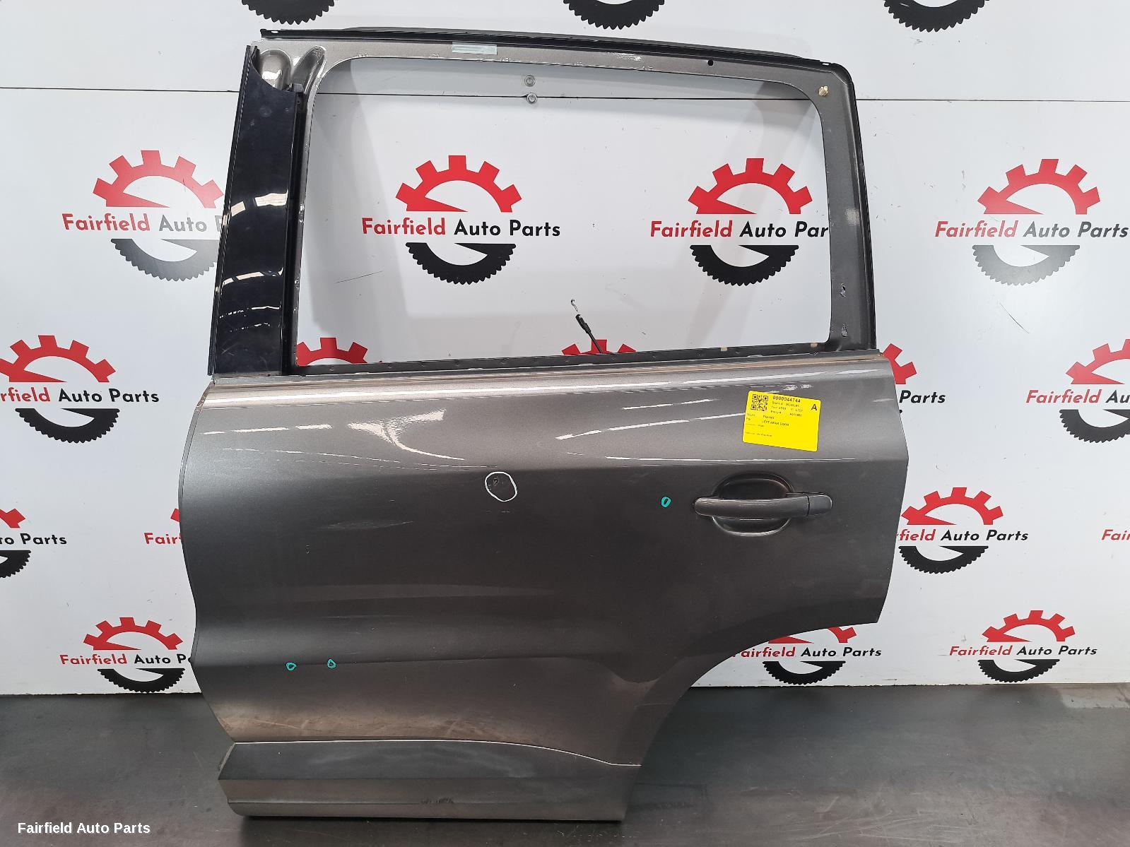 2008-2016 Volkswagen Tiguan Left Rear Door Sliding