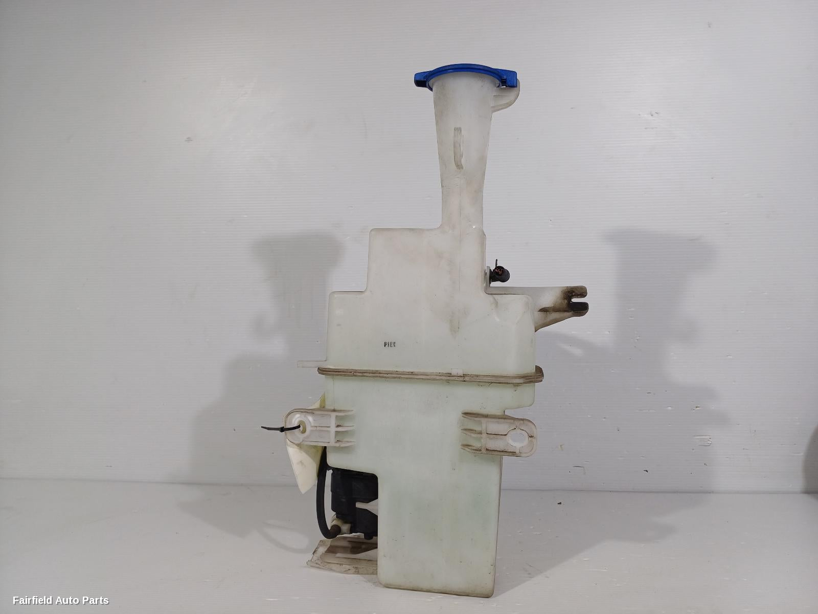 2017-2023 Hyundai I30 Washer Bottle