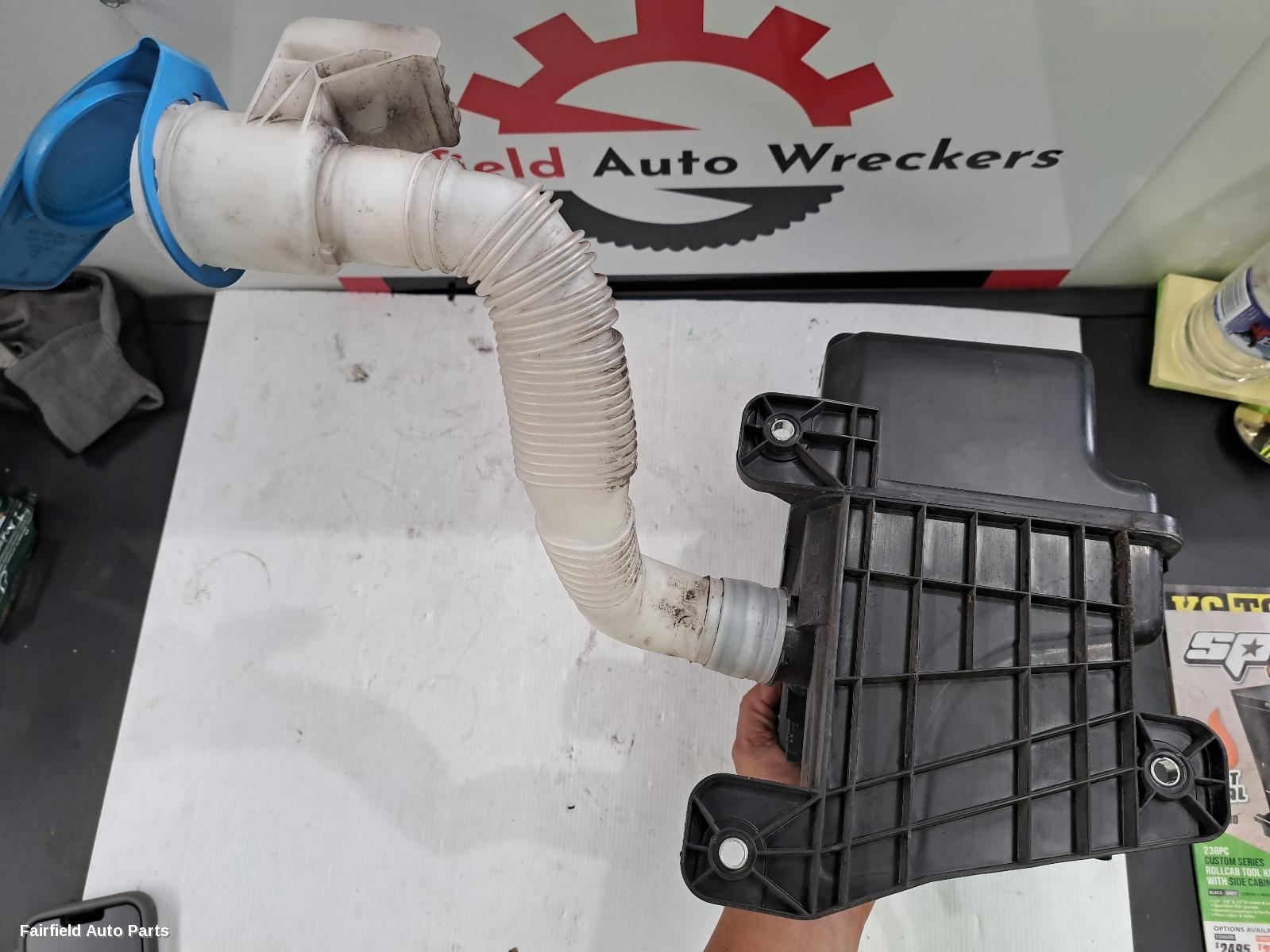 2013-2020 Volkswagen Golf Washer Bottle