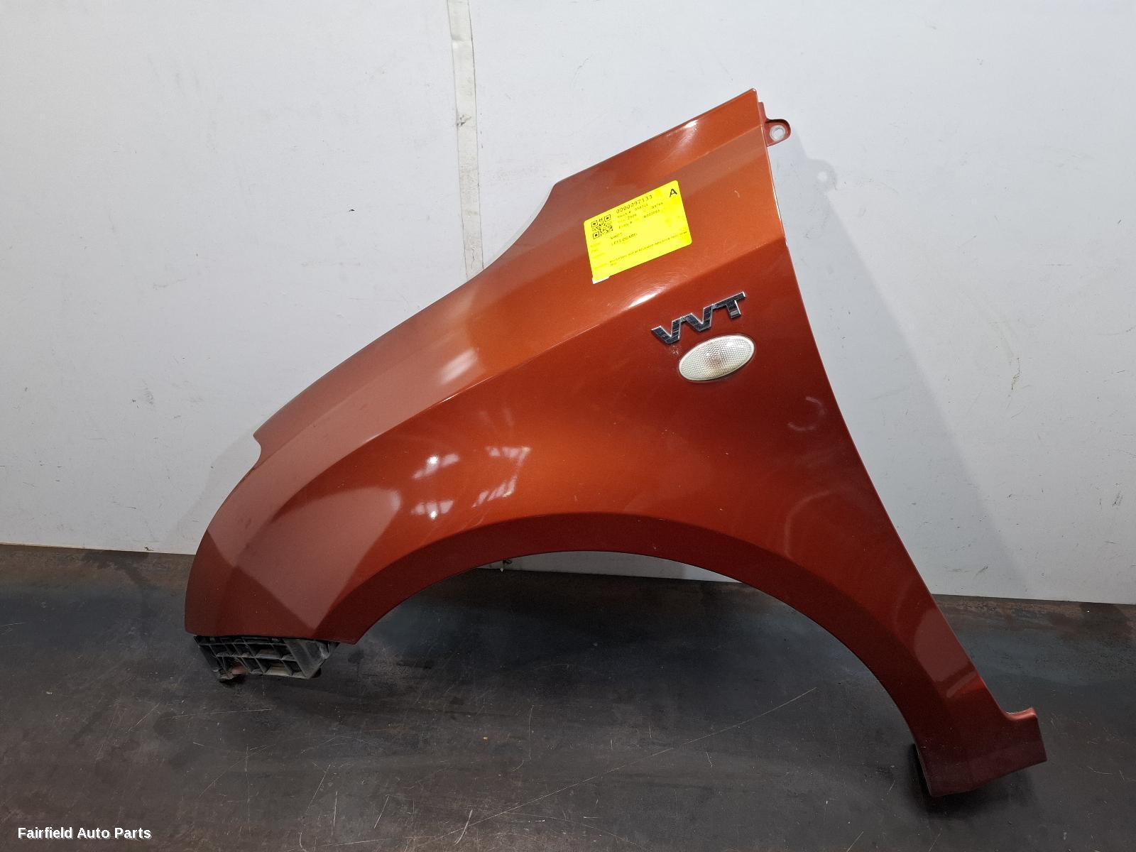 2004-2007 Suzuki Swift Left Guard