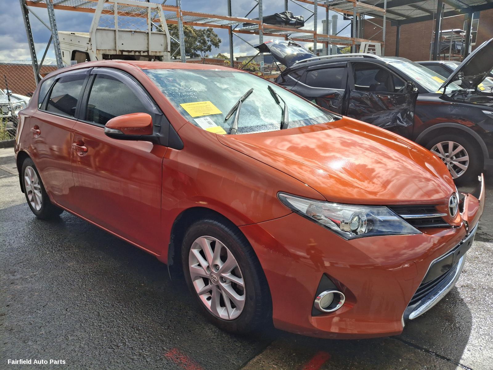 2012 Toyota Corolla Right Rear Door Sliding