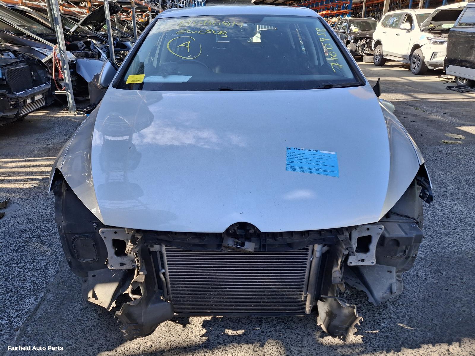 2016 Volkswagen Golf Left Front Hub Assembly