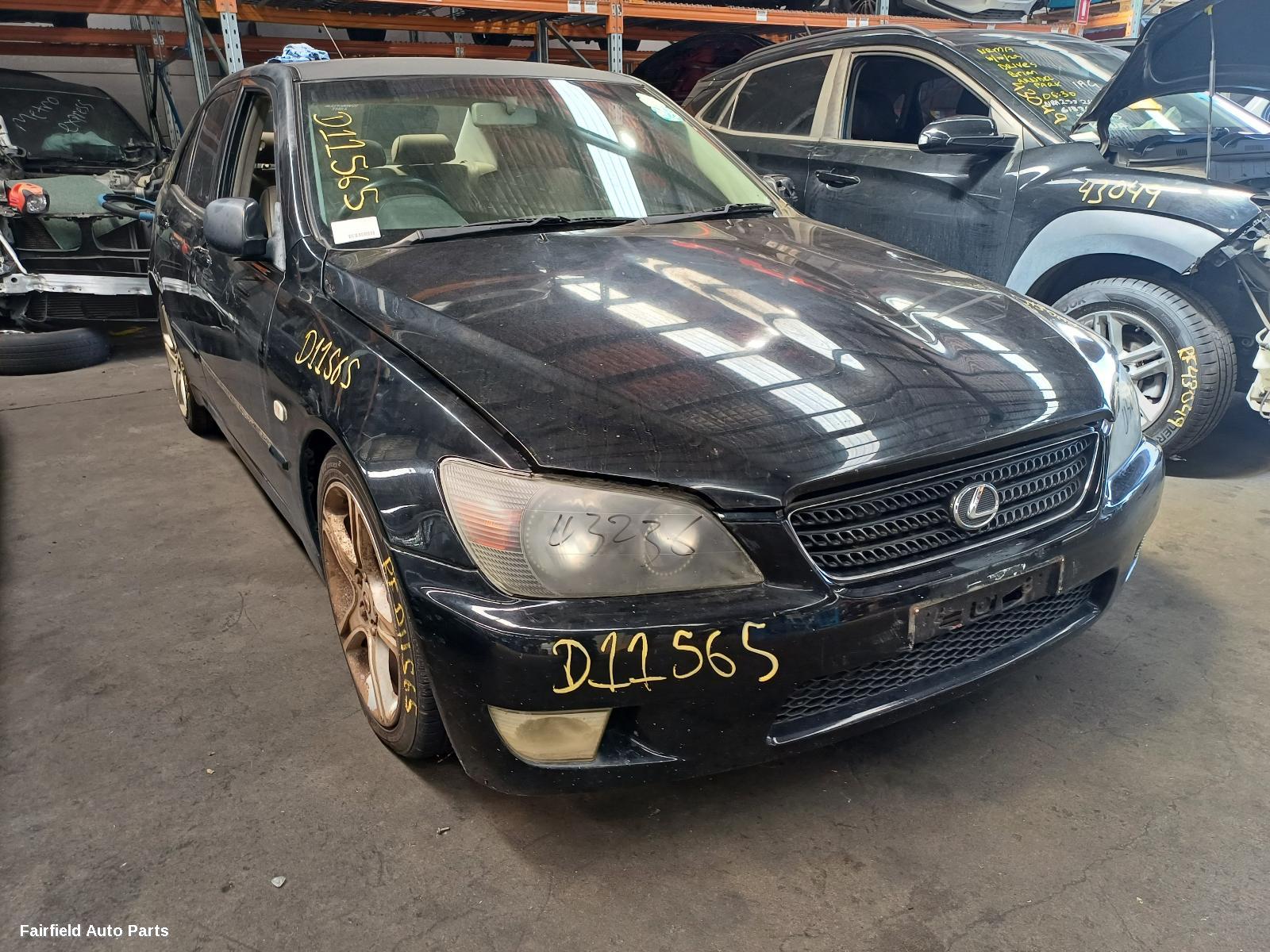 2003 Lexus Is200/is300 Right Front Door Window