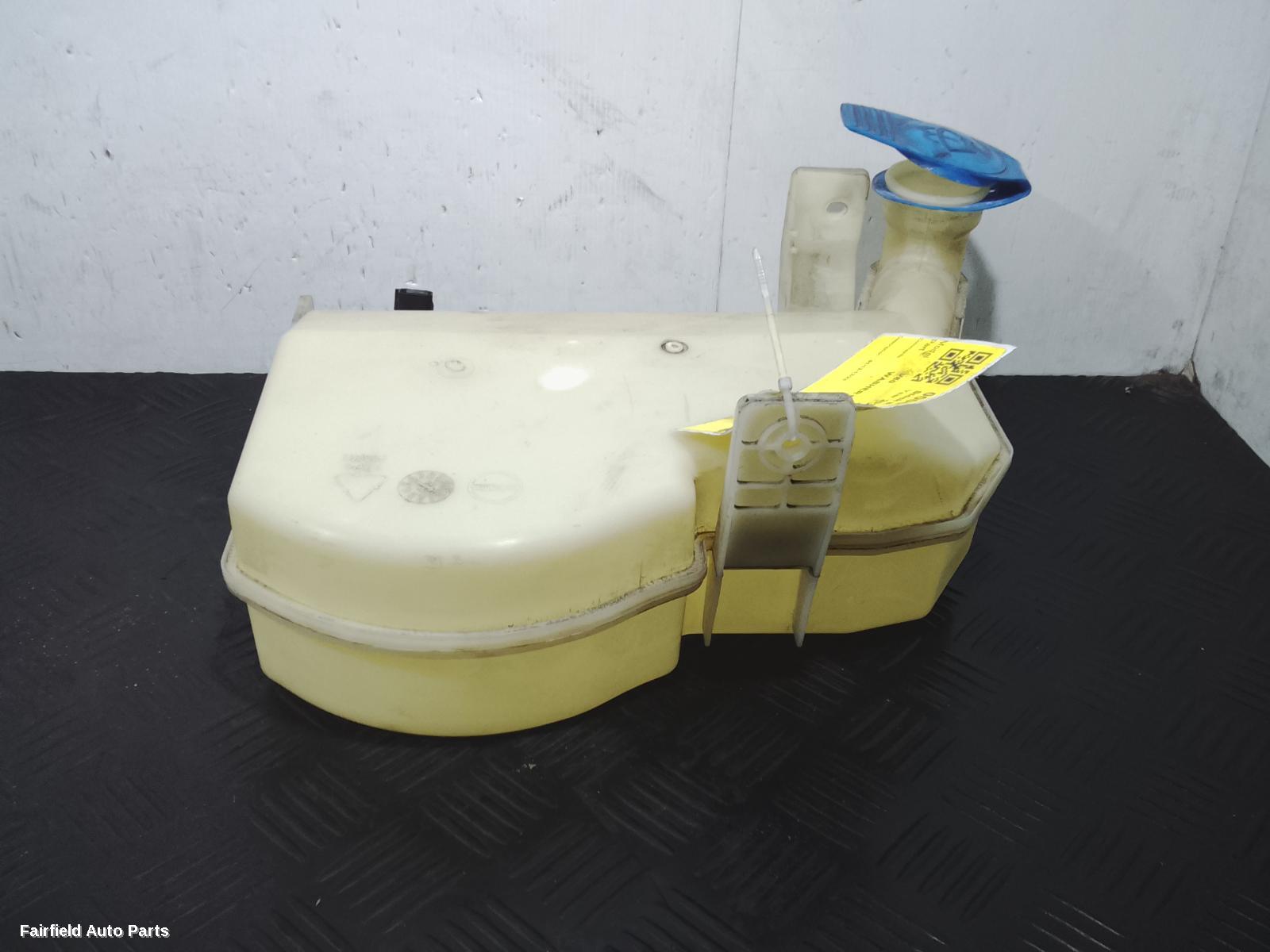2013-2023 Ldv V80 Washer Bottle