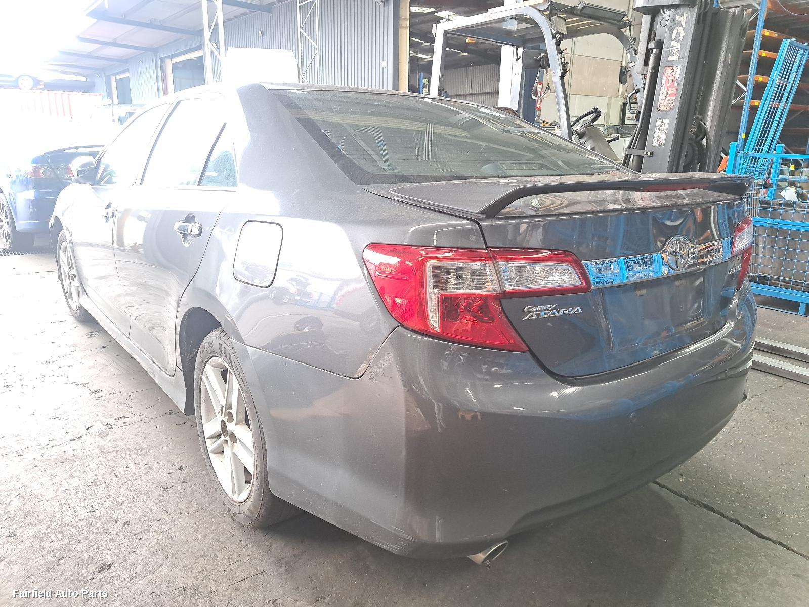 2011-2015 Toyota Camry Left Door Mirror