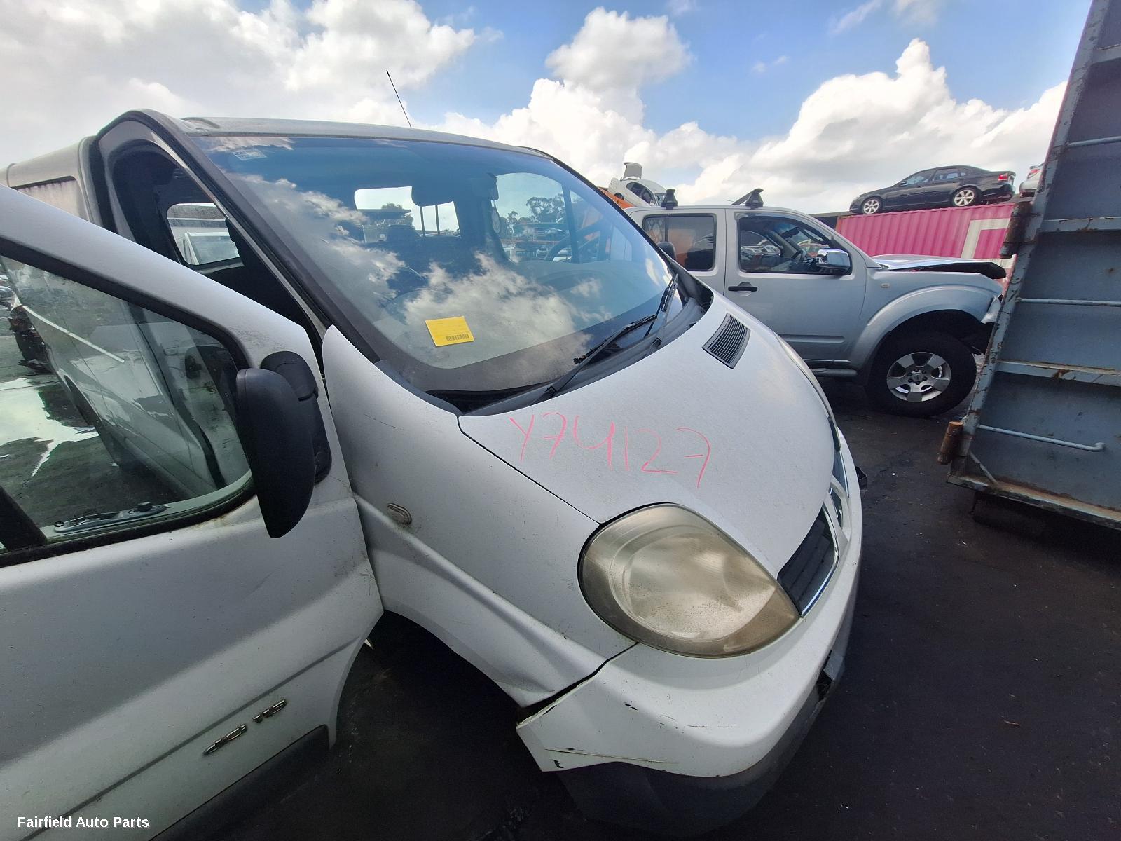 2012 Renault Trafic Radiator Support