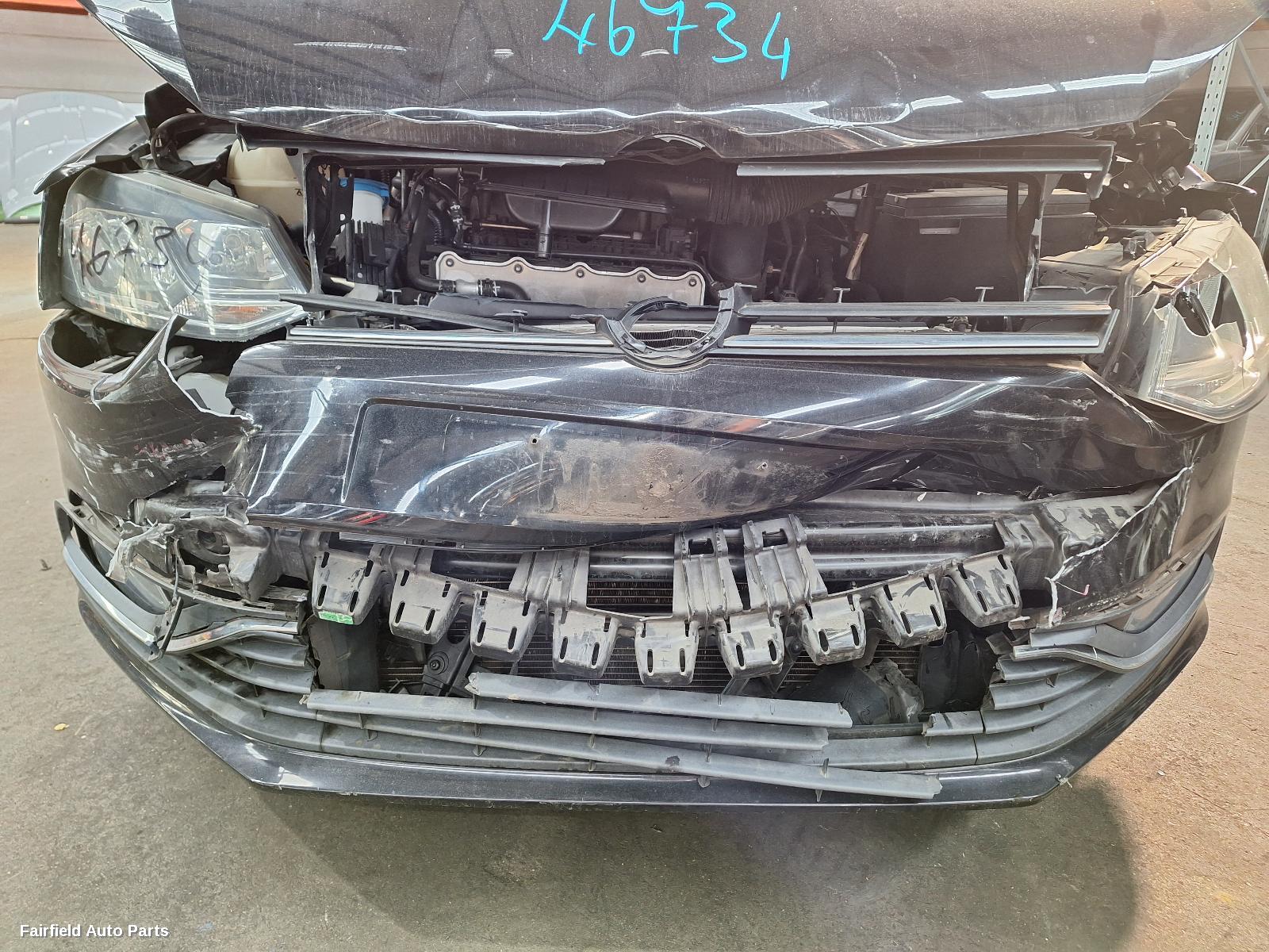 2016 Volkswagen Polo Left Taillight