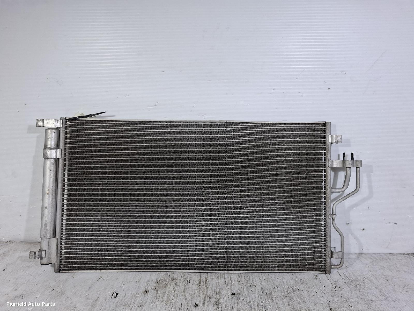 2013-2016 Hyundai Ix35 A C Condenser