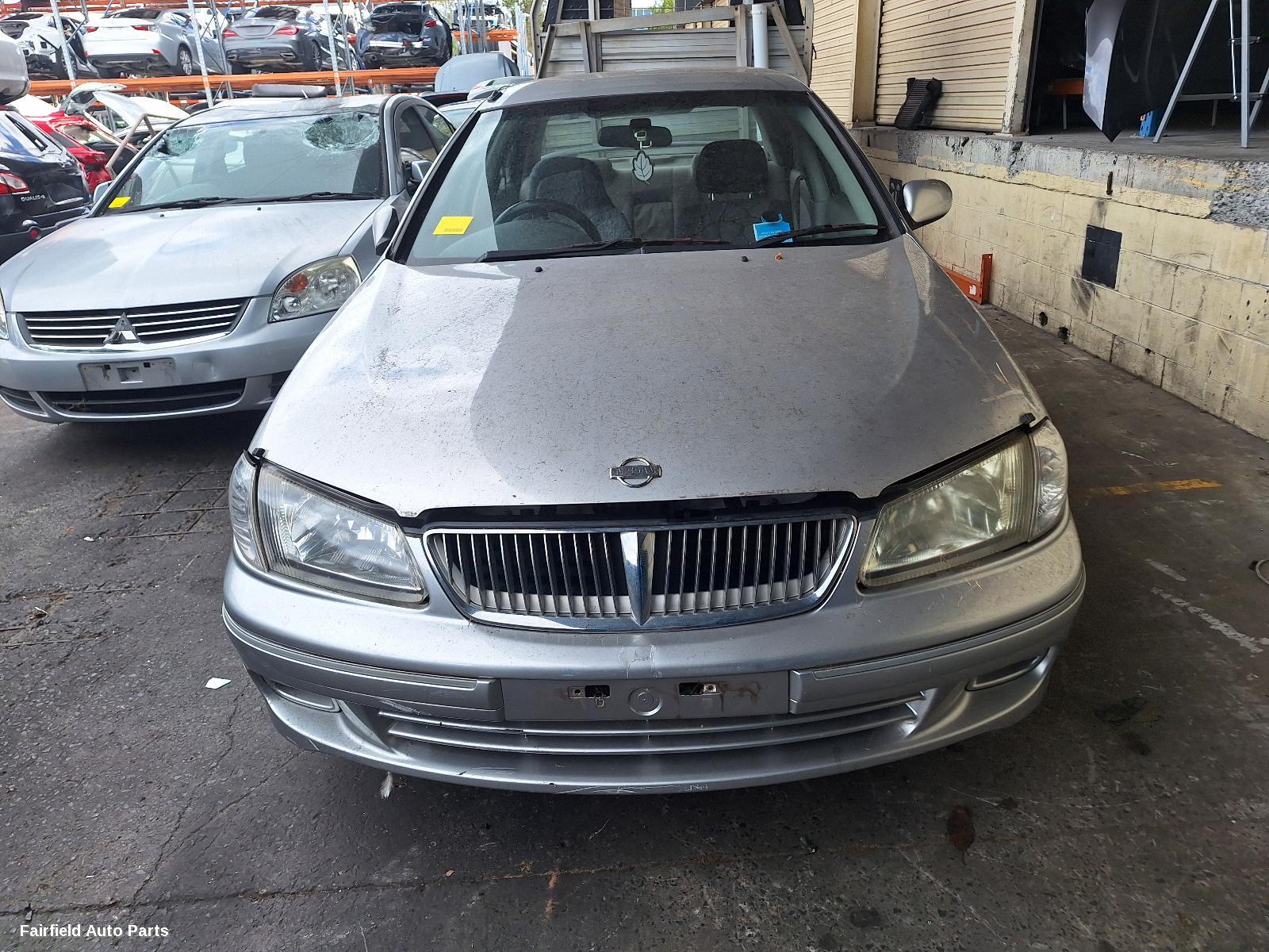 2003 Nissan Pulsar Left Taillight