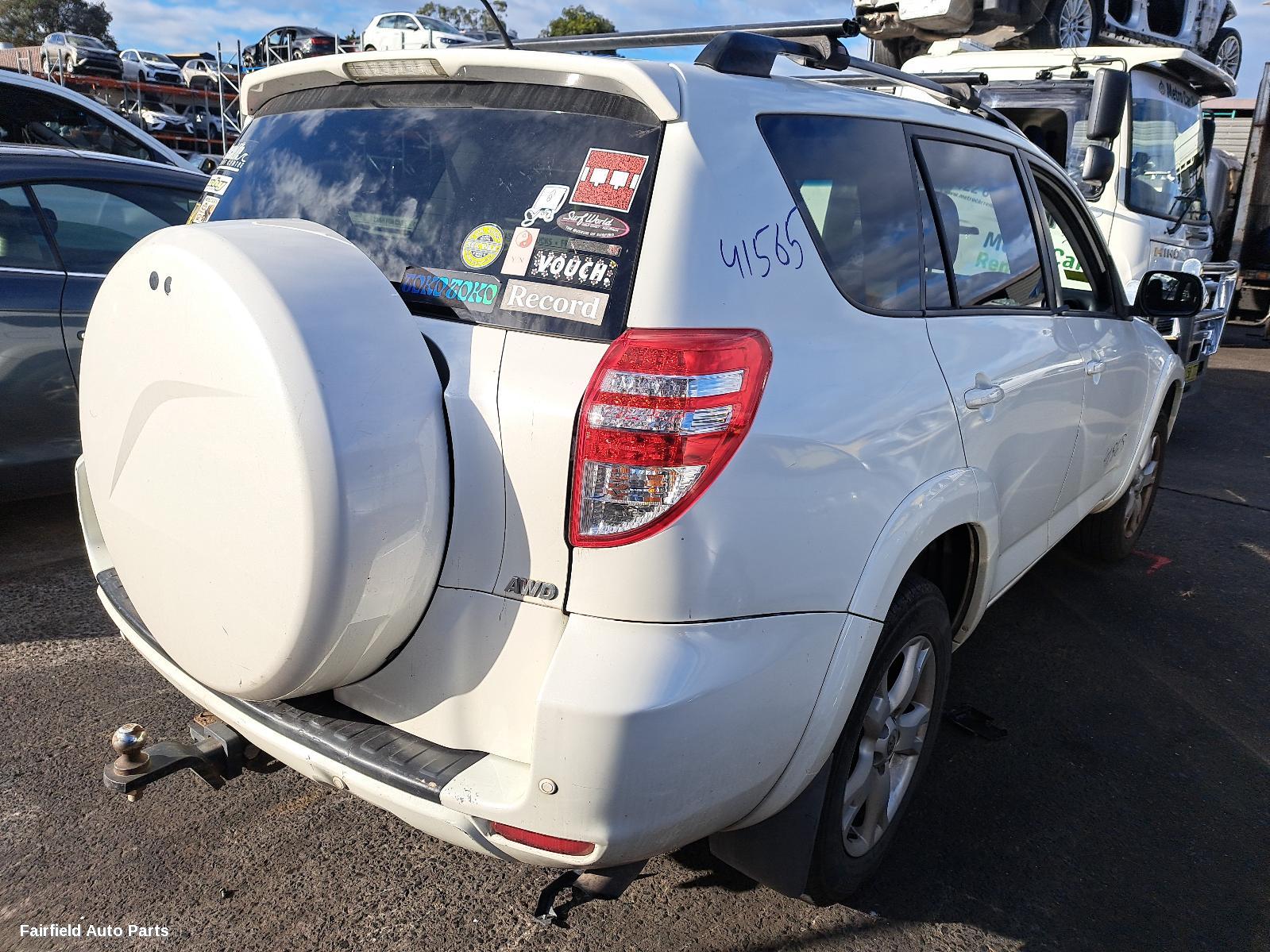2011 Toyota Rav4 Left Front Door