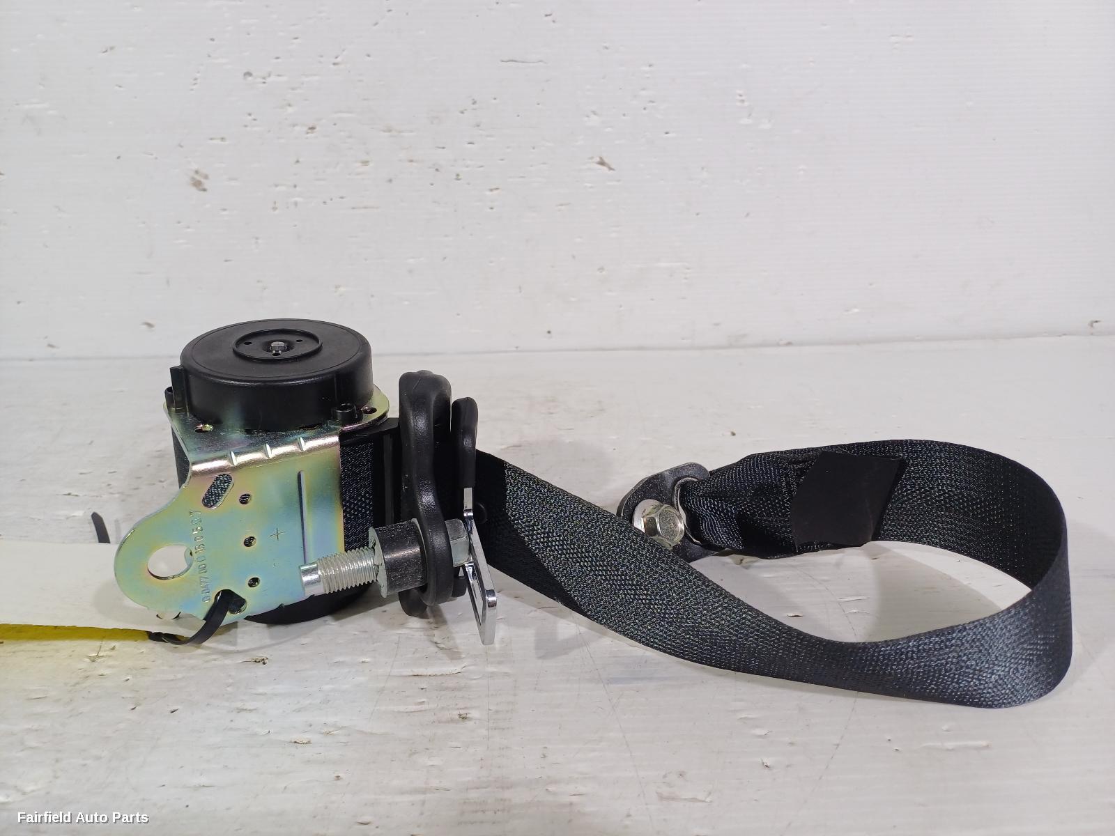 2010-2019 Nissan Juke Seatbelt Stalk