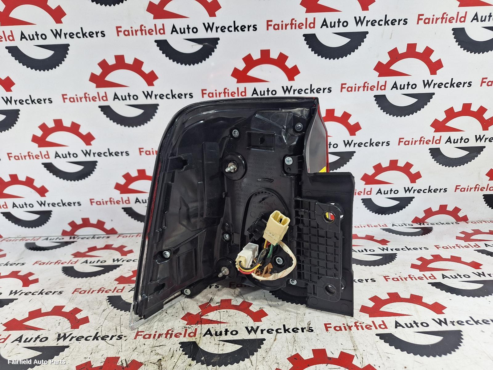 2014 Lexus Lx Series Right Taillight