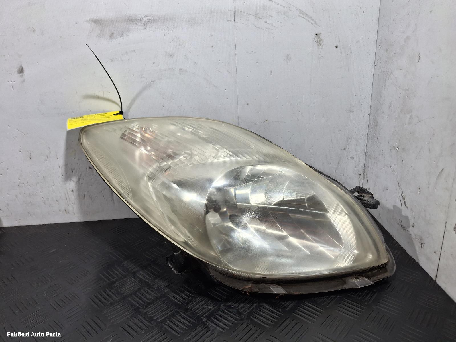 2011-2014 Toyota Yaris Right Headlamp
