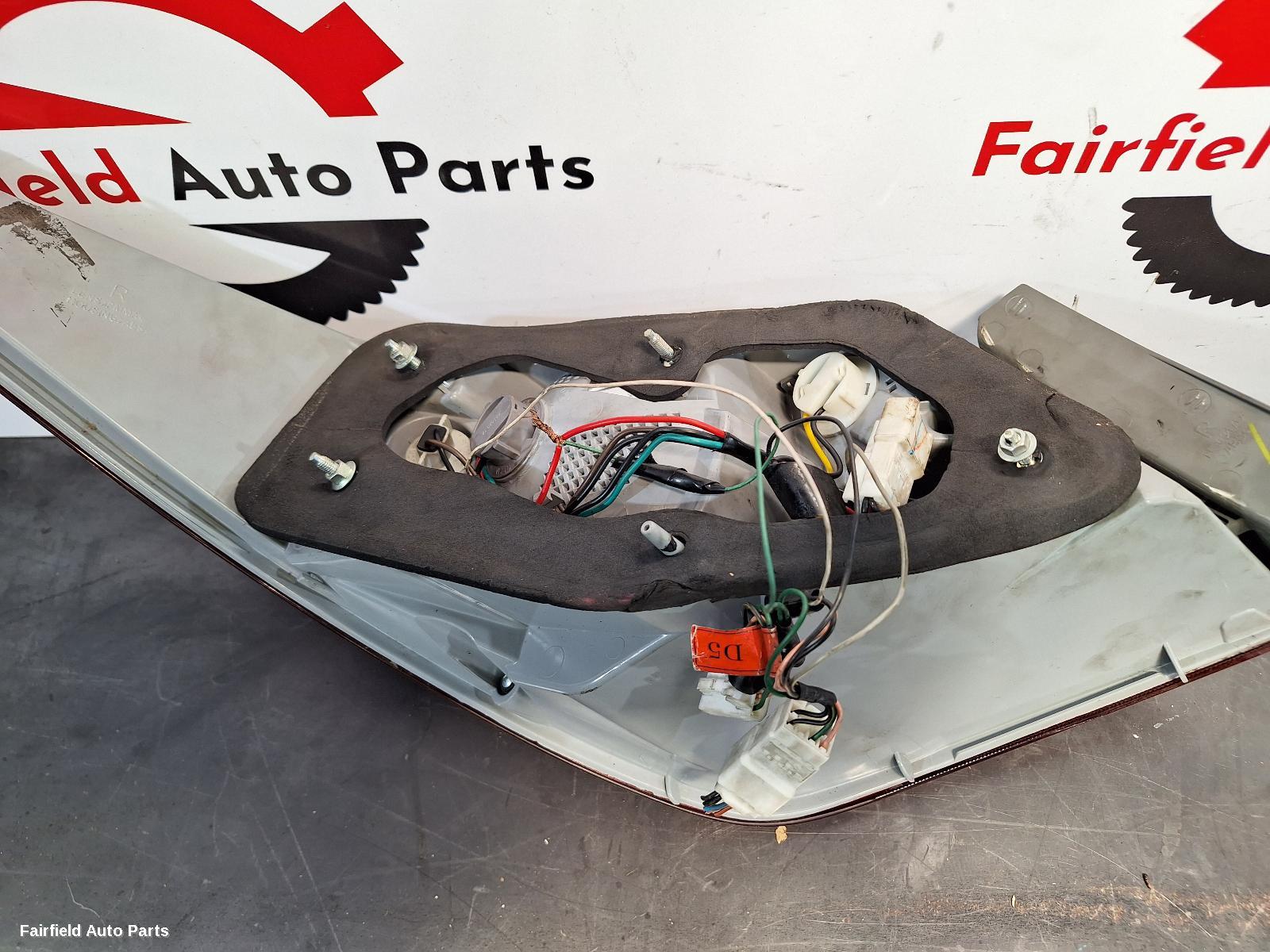 2011 Hyundai I45 Right Taillight