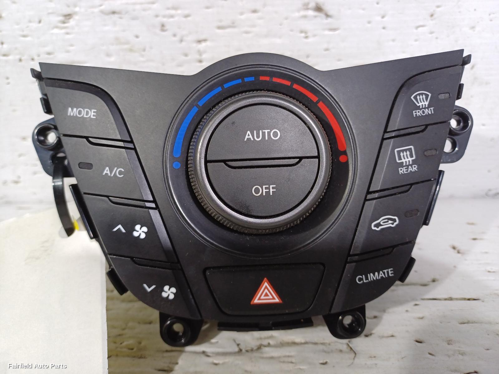 2011-2018 Hyundai Veloster Heater Ac Controls