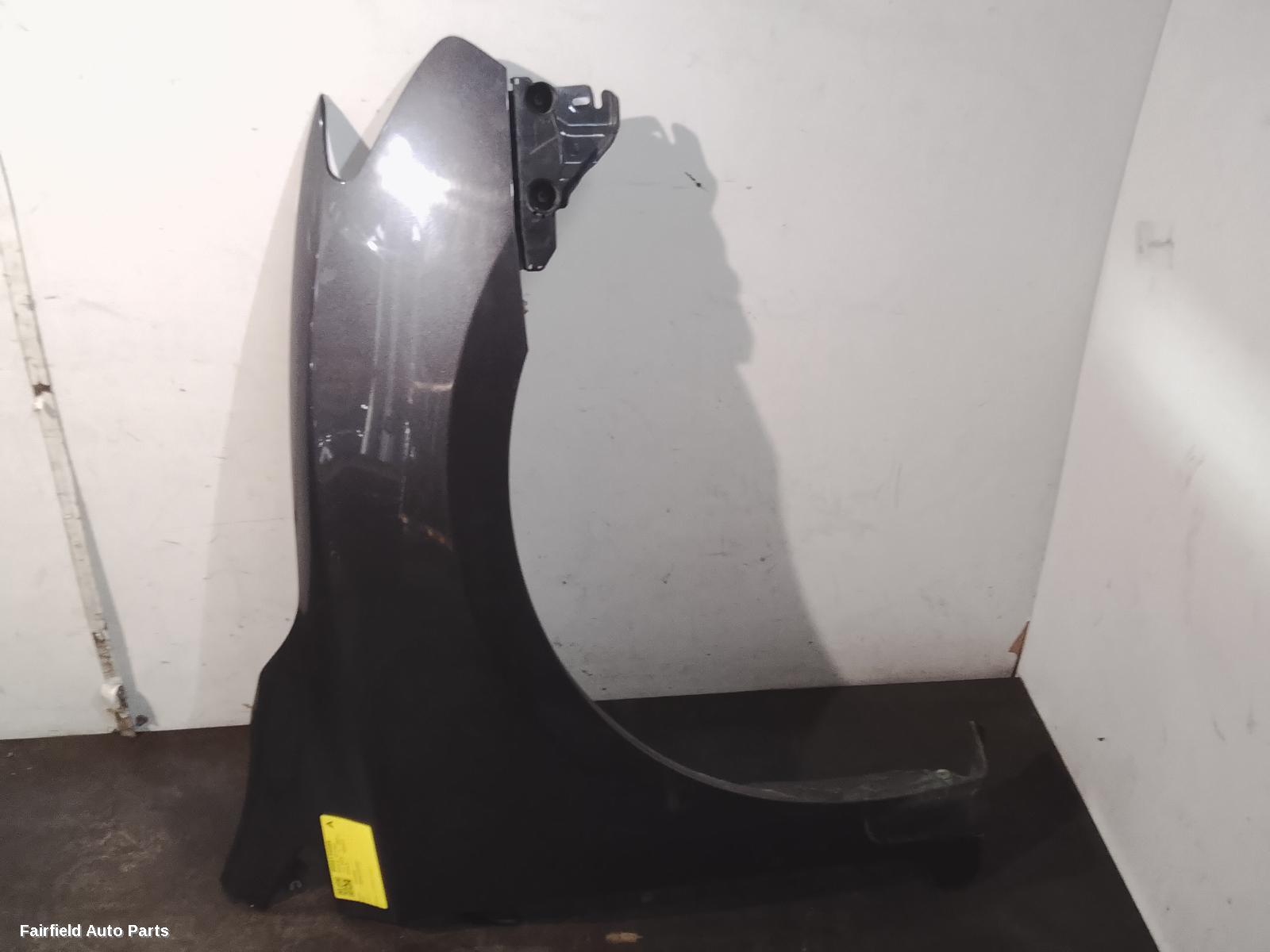 2012-2017 Nissan Pulsar Right Guard
