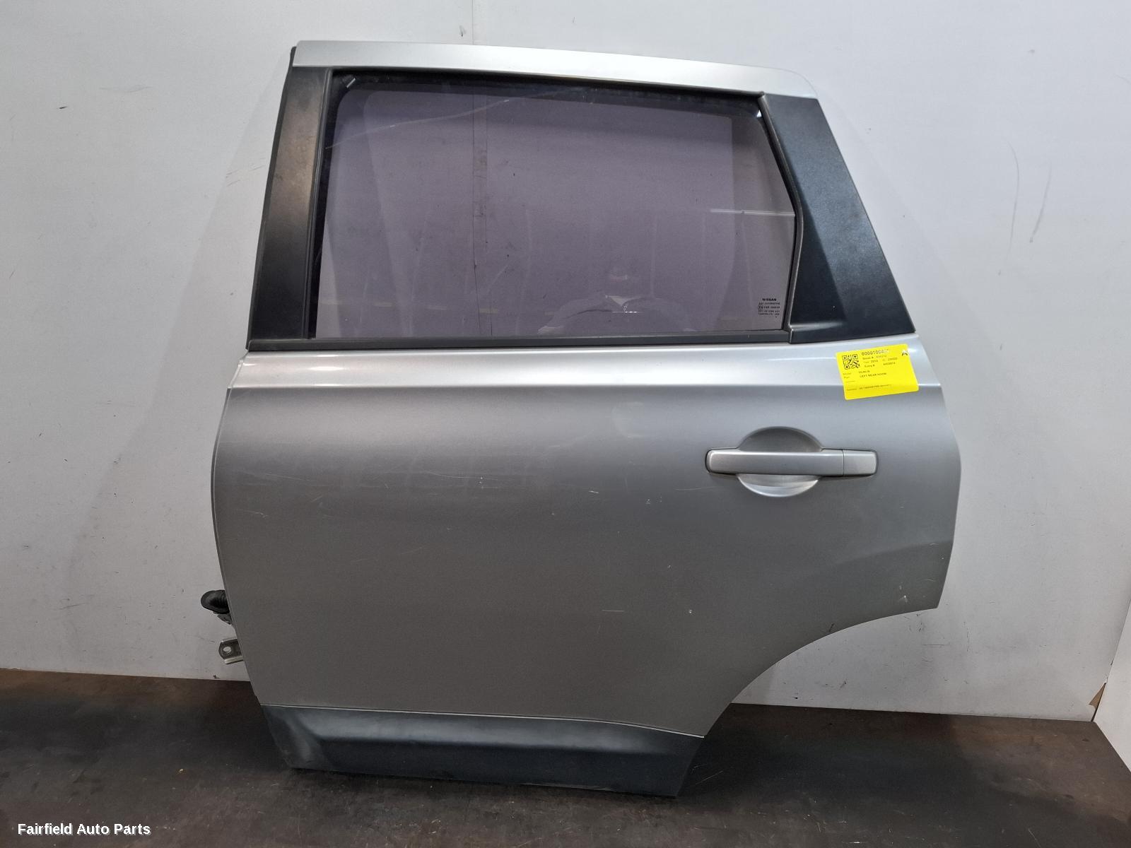 2010-2014 Nissan Dualis Left Rear Door Sliding