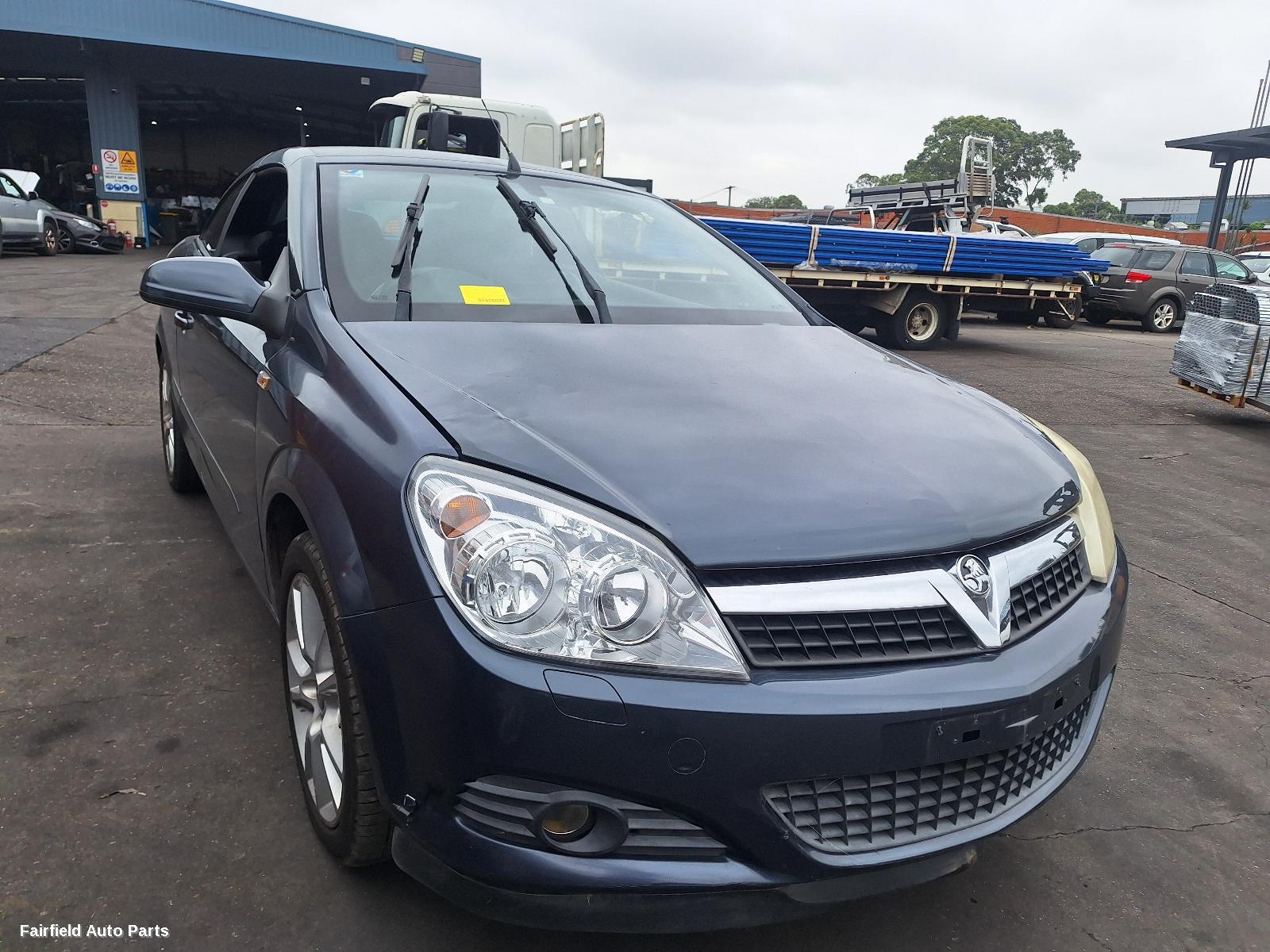 2007 Holden Astra Right Headlamp