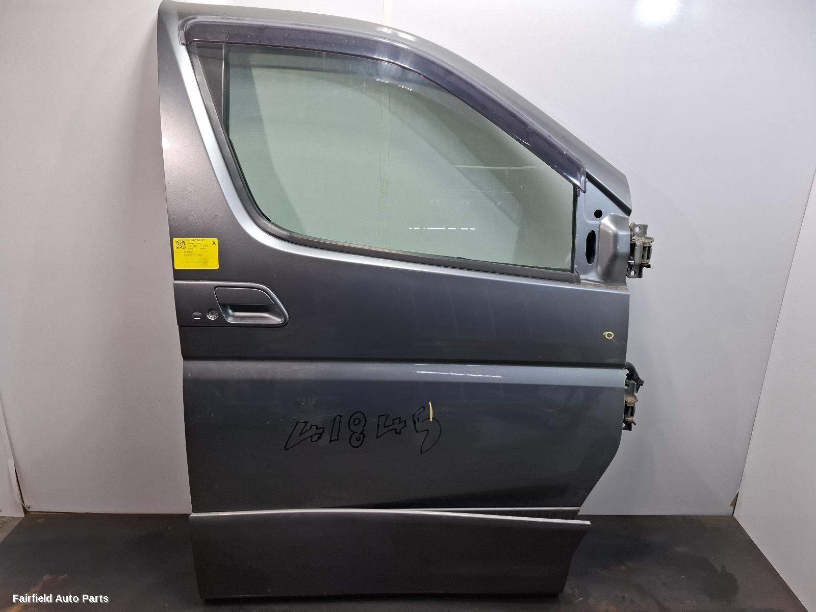 2002-2010 Nissan Elgrand Right Front Door