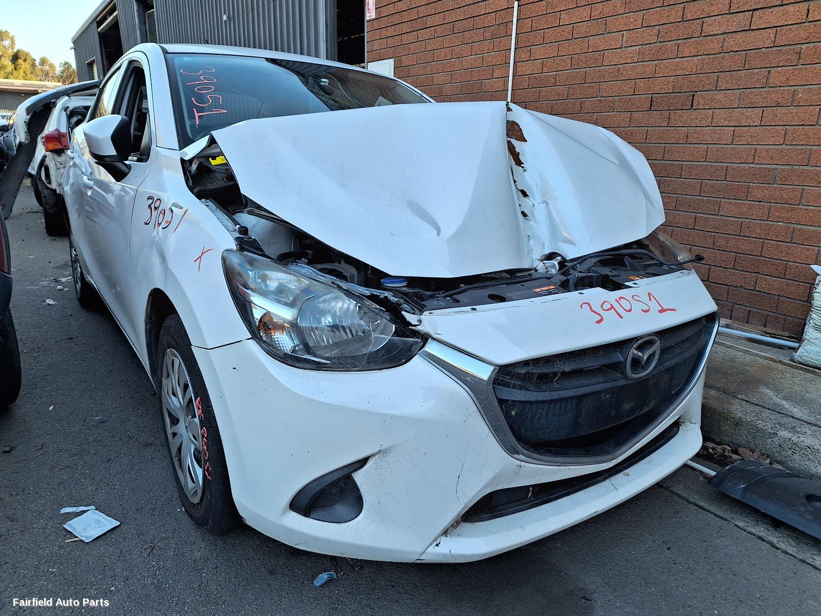 2015 Mazda 2 Left Taillight