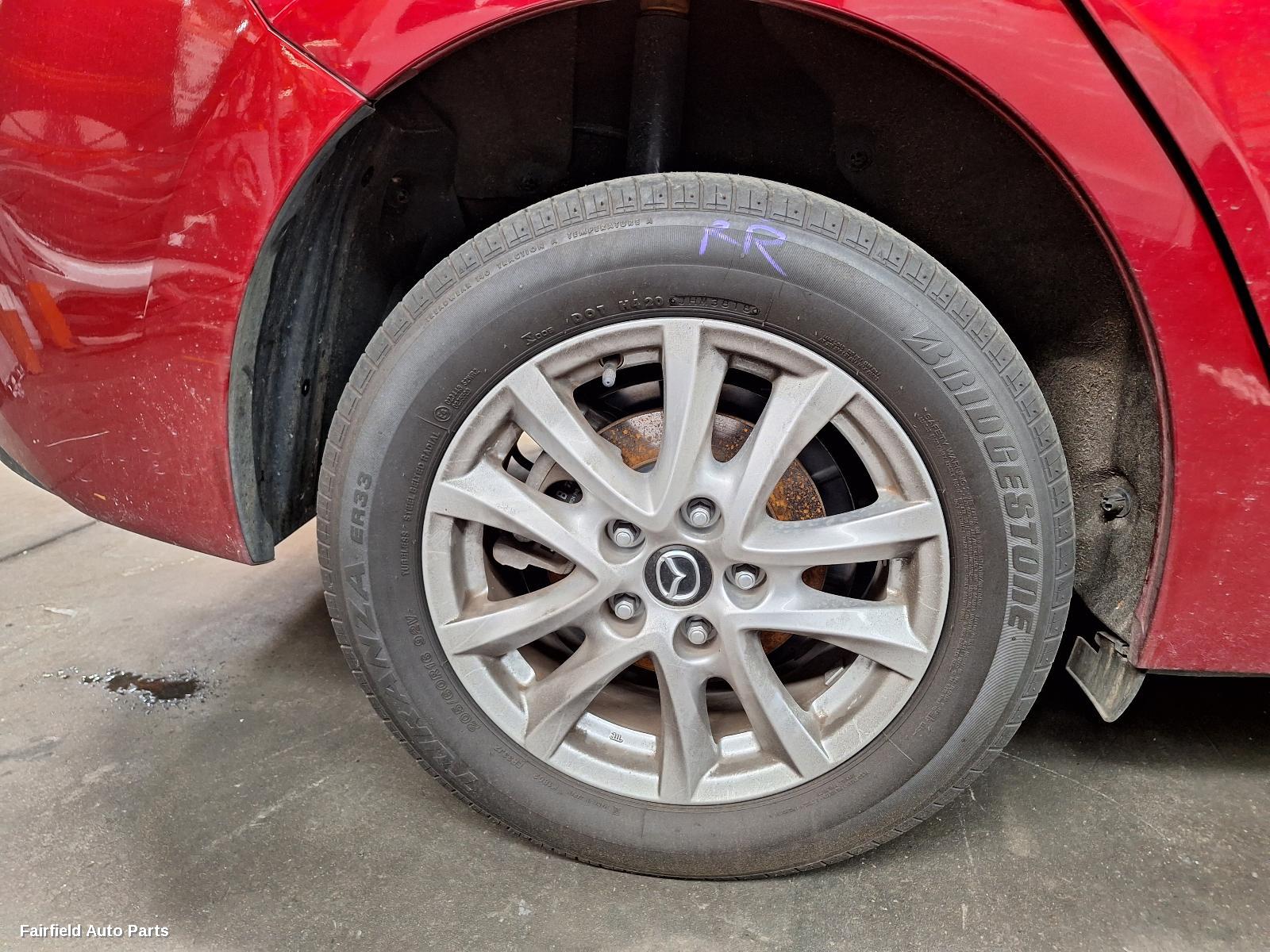 2018 Mazda 3 Air Cleaner Box