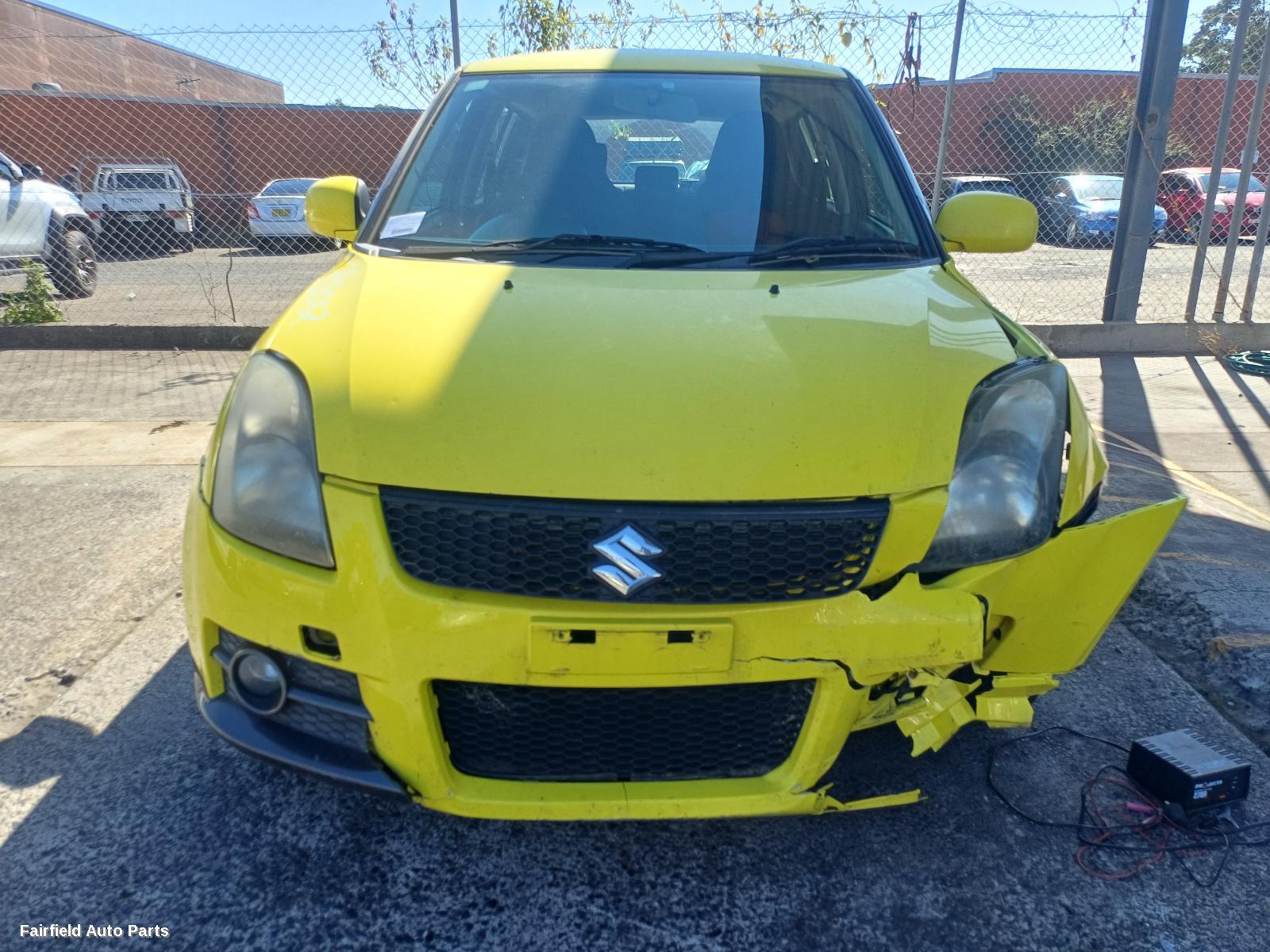 2009 Suzuki Swift Left Rear Door Sliding