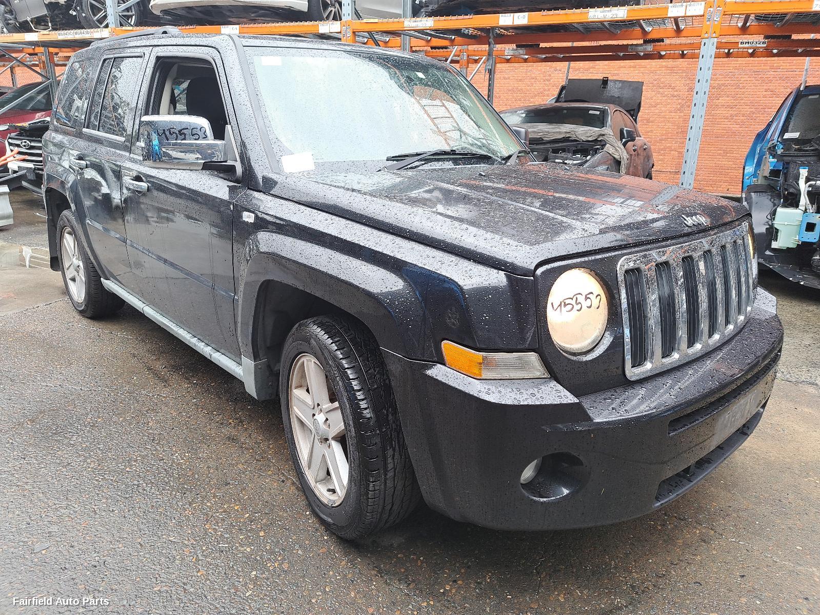 2010 Jeep Patriot Left Rear Door Sliding