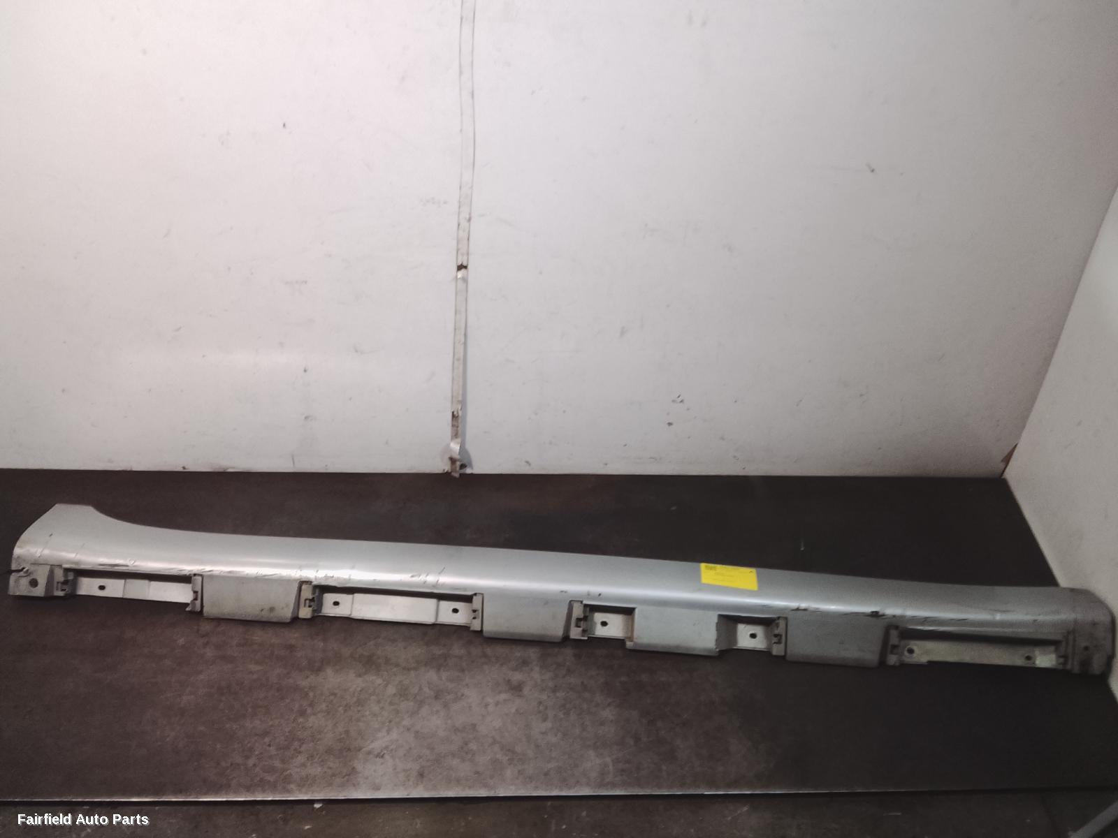 2006-2012 Toyota Aurion Side Step Skirt