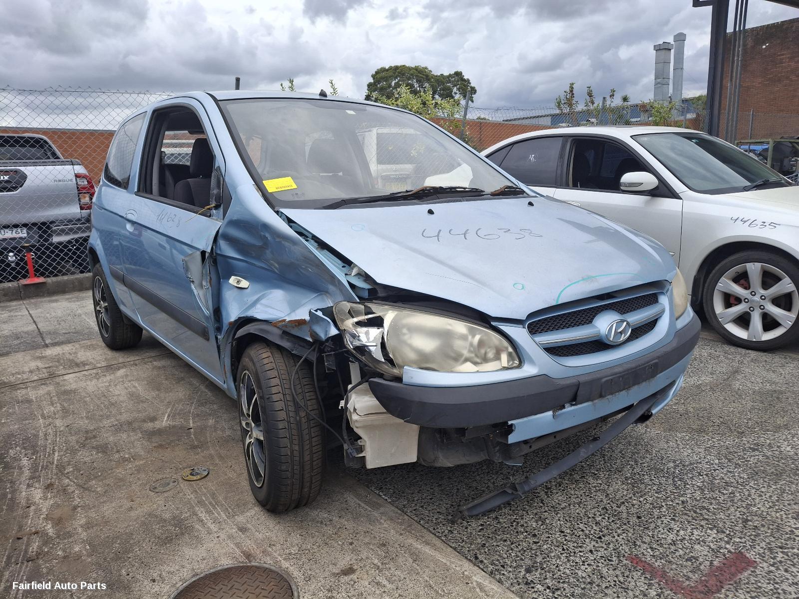 2005-2011 Hyundai Getz Overflow Bottle