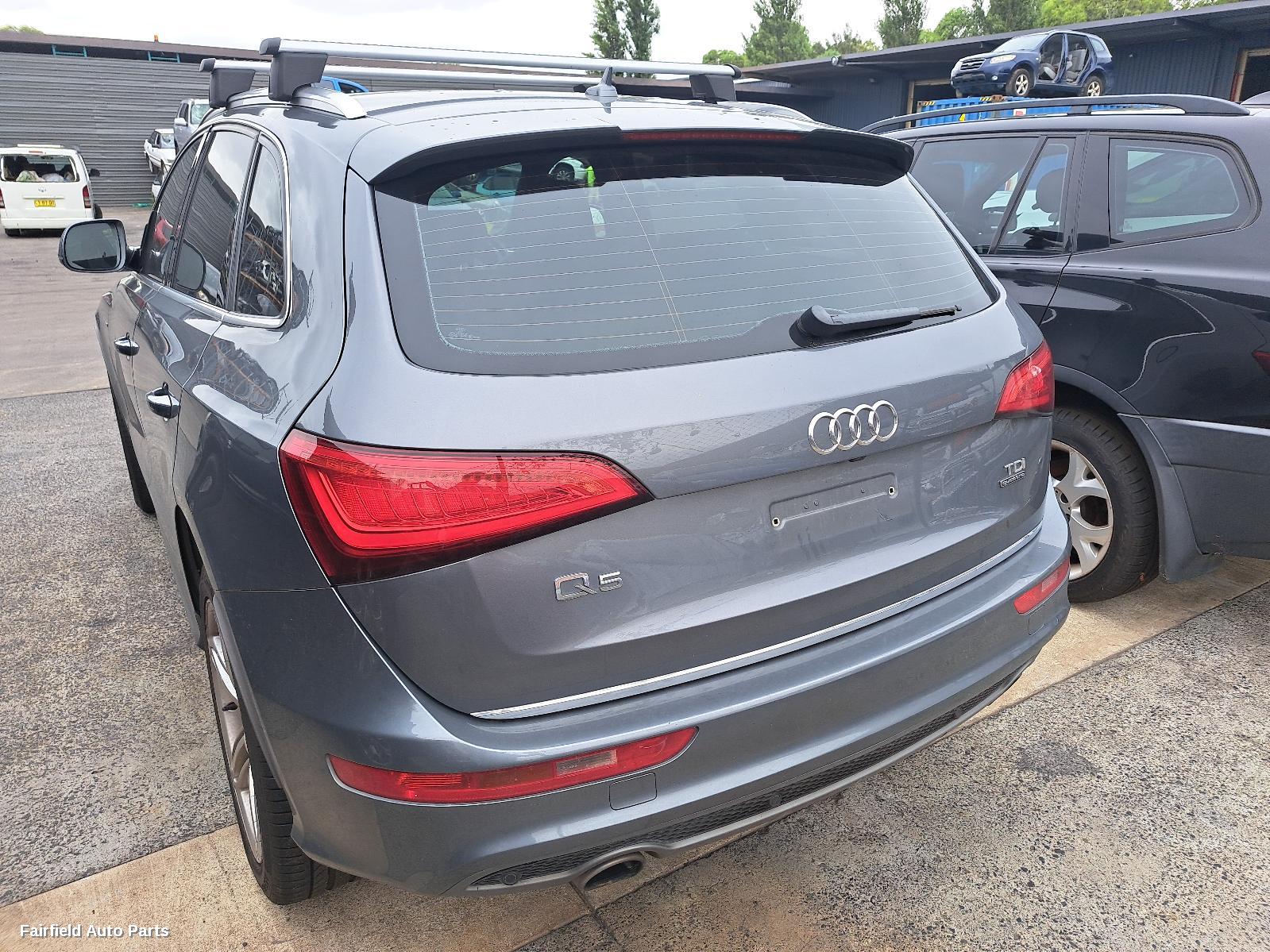 2015 Audi Q5 Right Taillight
