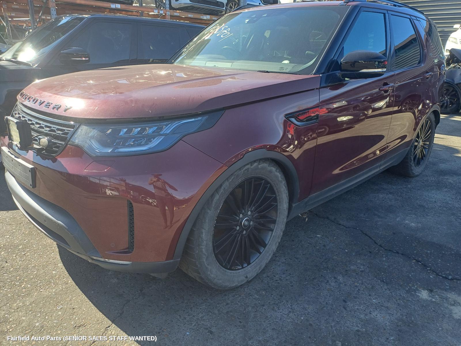 2017 Land Rover Discovery Radiator Support
