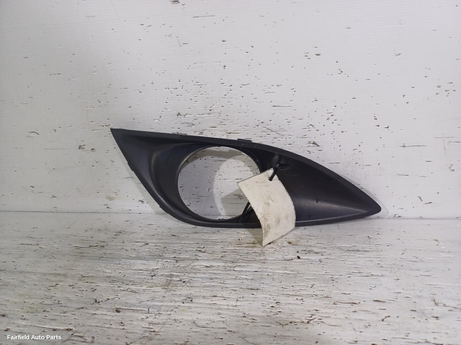 2012-2018 Hyundai Veloster Right Indicator Fog Side